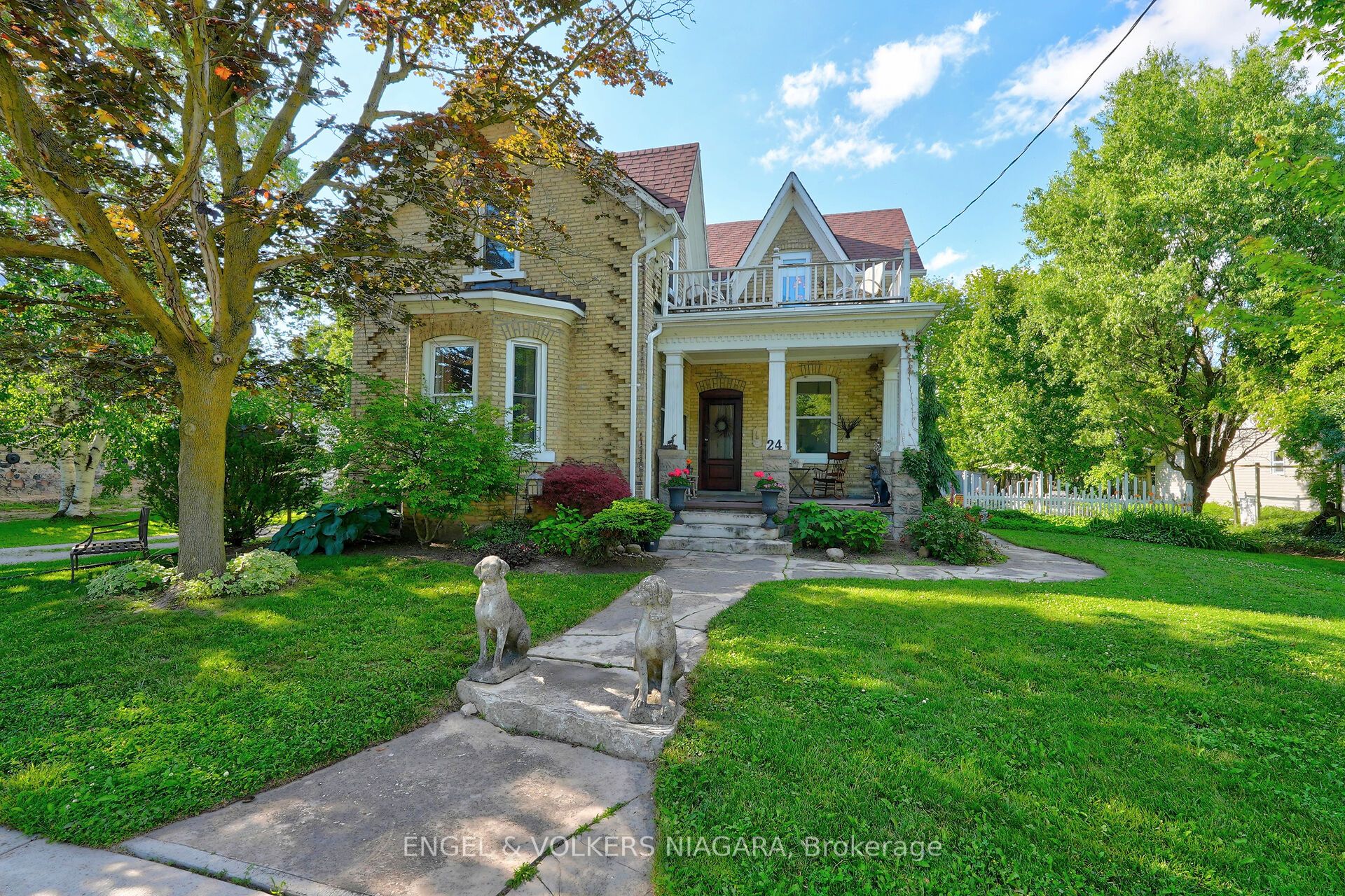 24 Mill Avenue Property Photo 43
