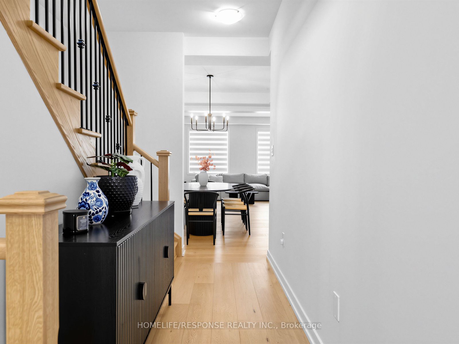 13 Stanley Leitch Drive Property Photo 4