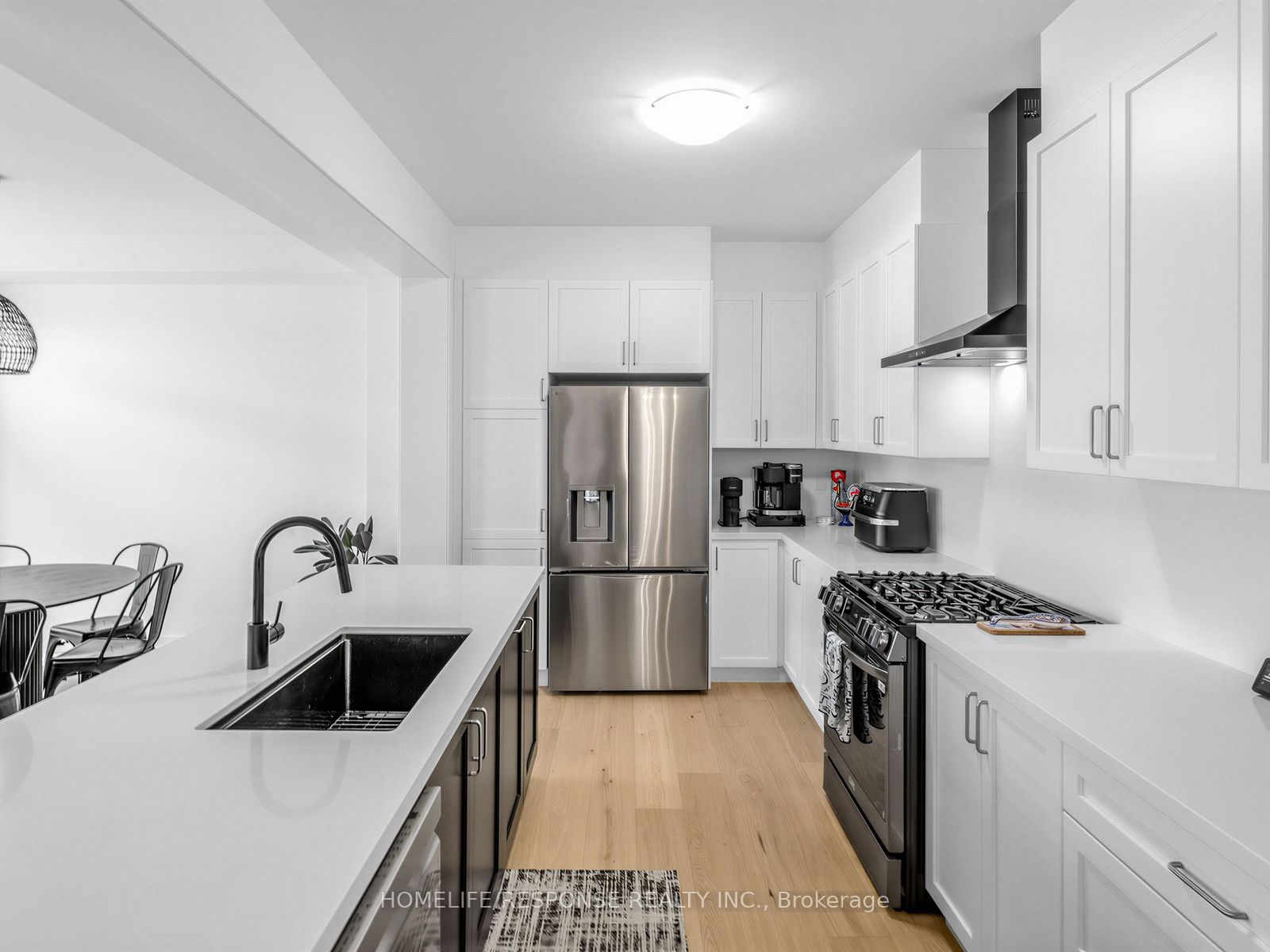 13 Stanley Leitch Drive Property Photo 8