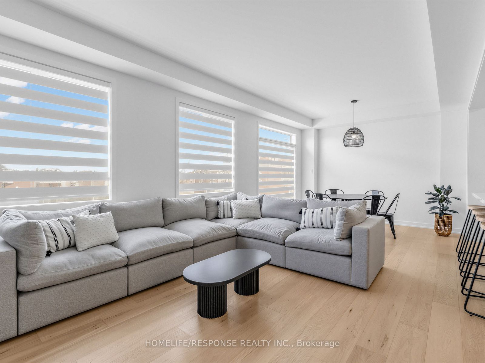 13 Stanley Leitch Drive Property Photo 16
