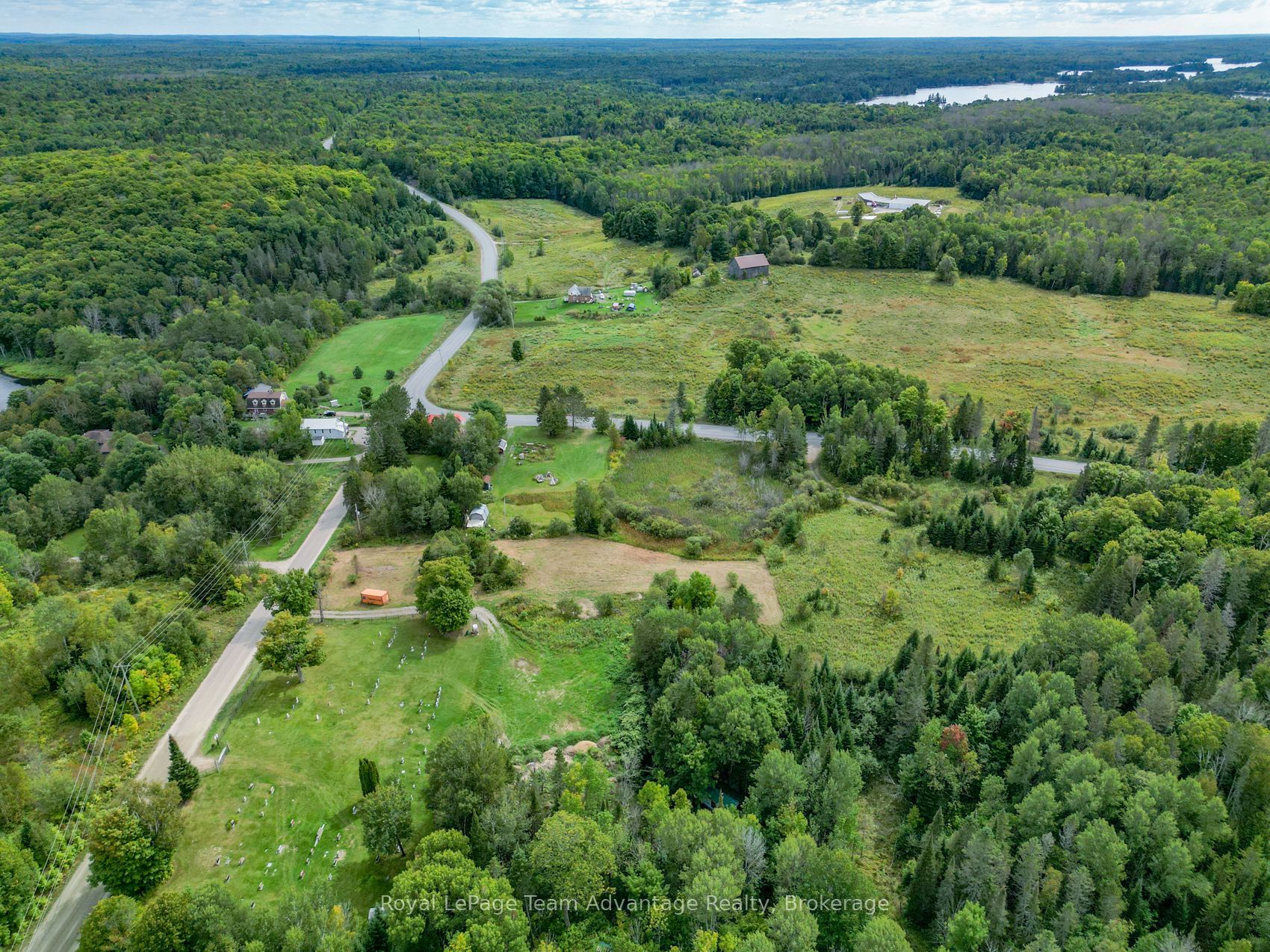 2 Maple Island Road Property Photo 18