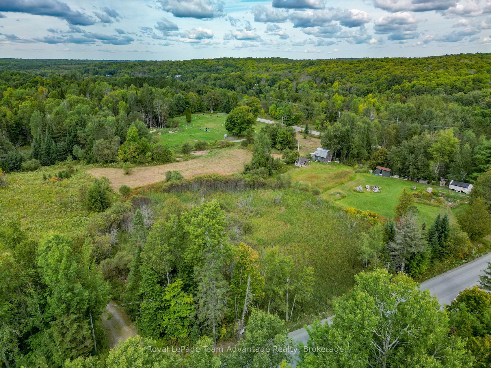 2 Maple Island Road Property Photo 37