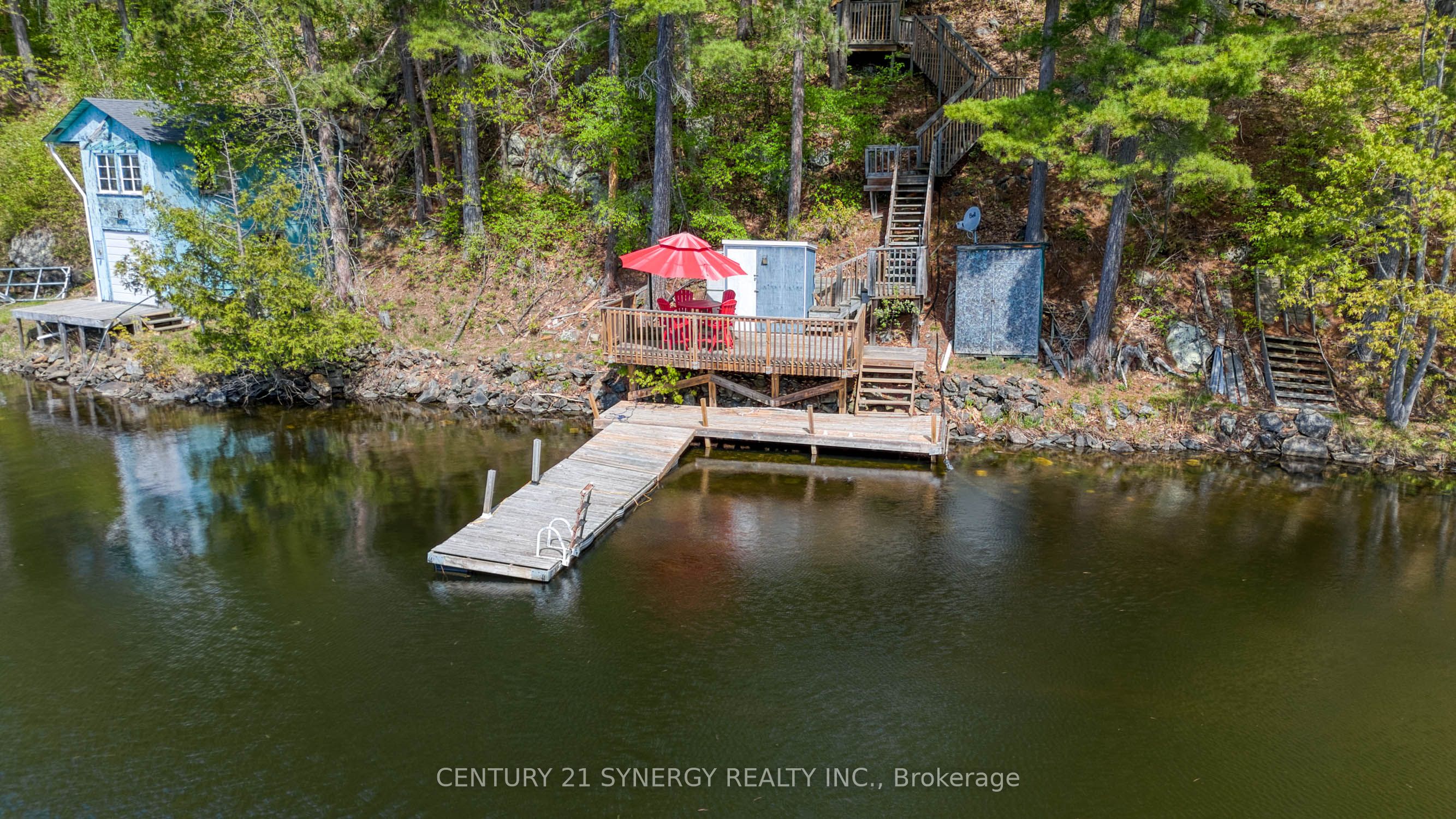 664 Raby Road Property Photo 4