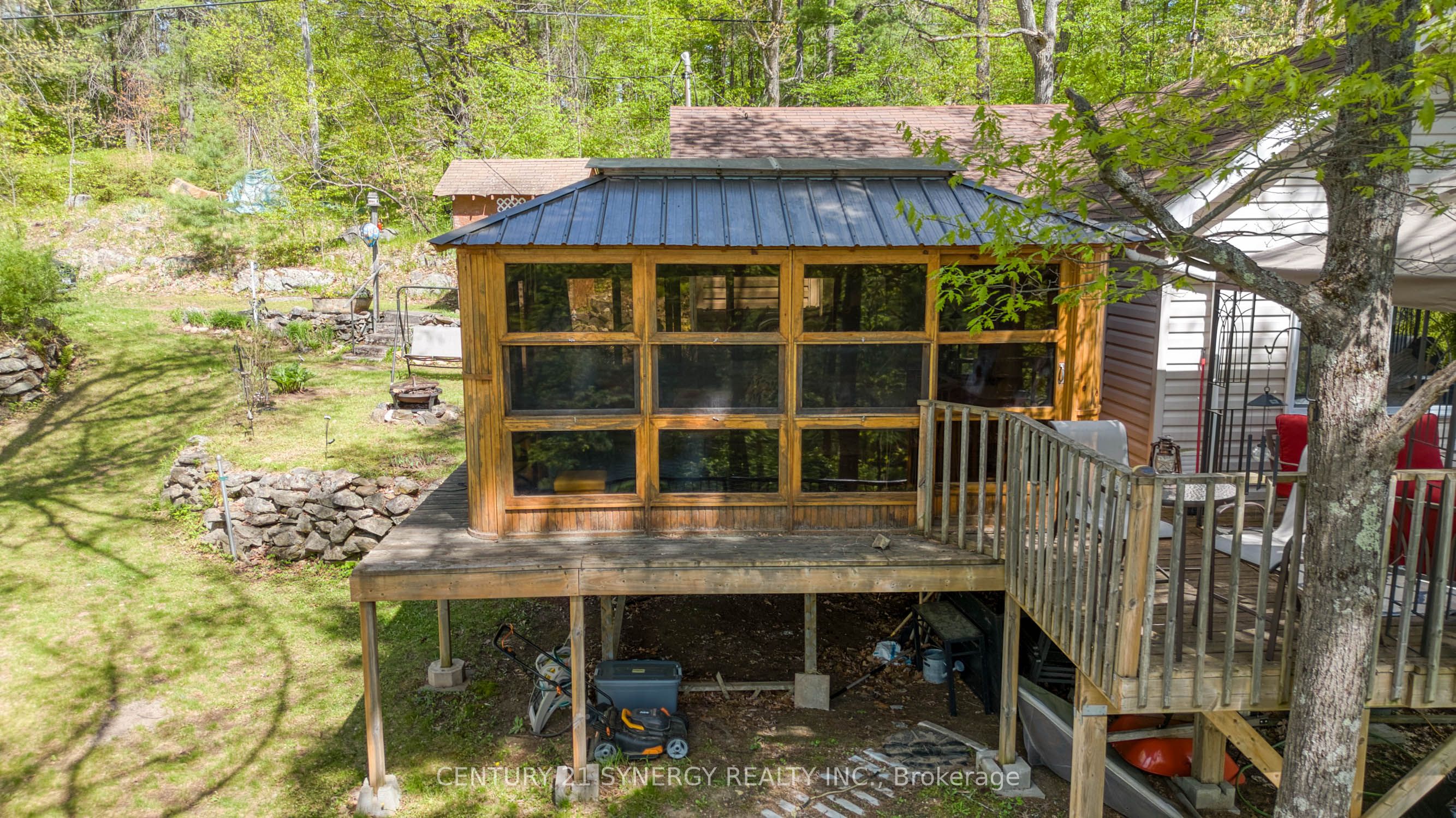 664 Raby Road Property Photo 13