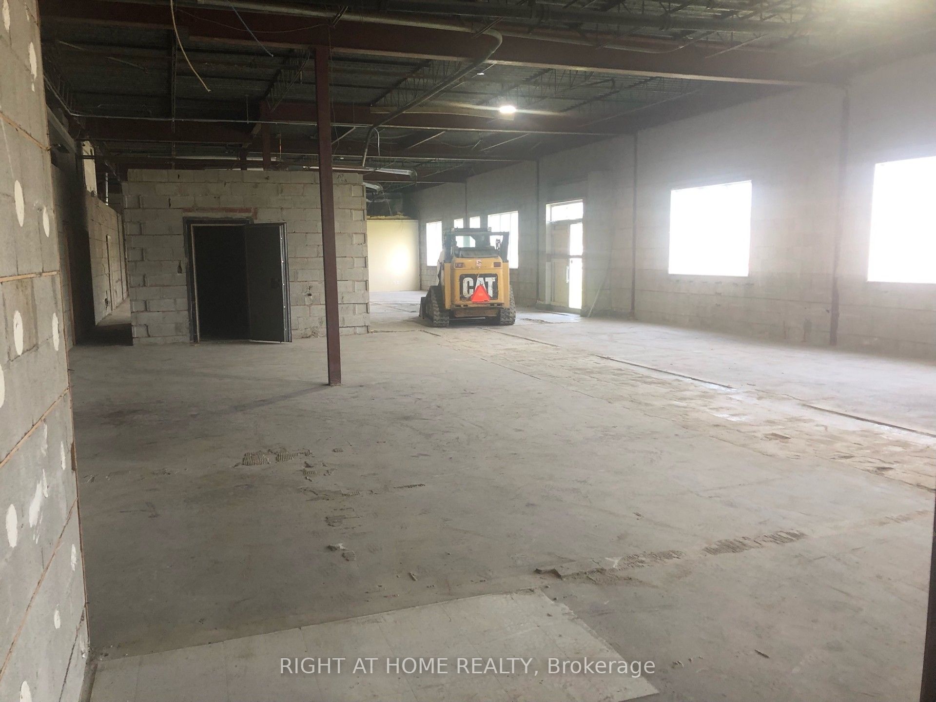 192 Hickson Avenue 1 Property Photo 4