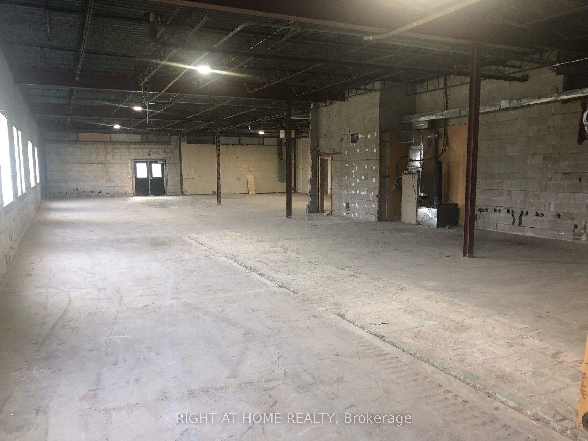 192 Hickson Avenue 1 Property Photo 10