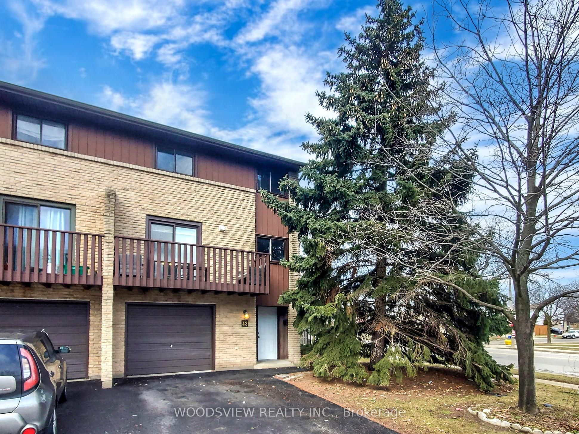 1250 Limeridge Road E 43 Property Photo 1