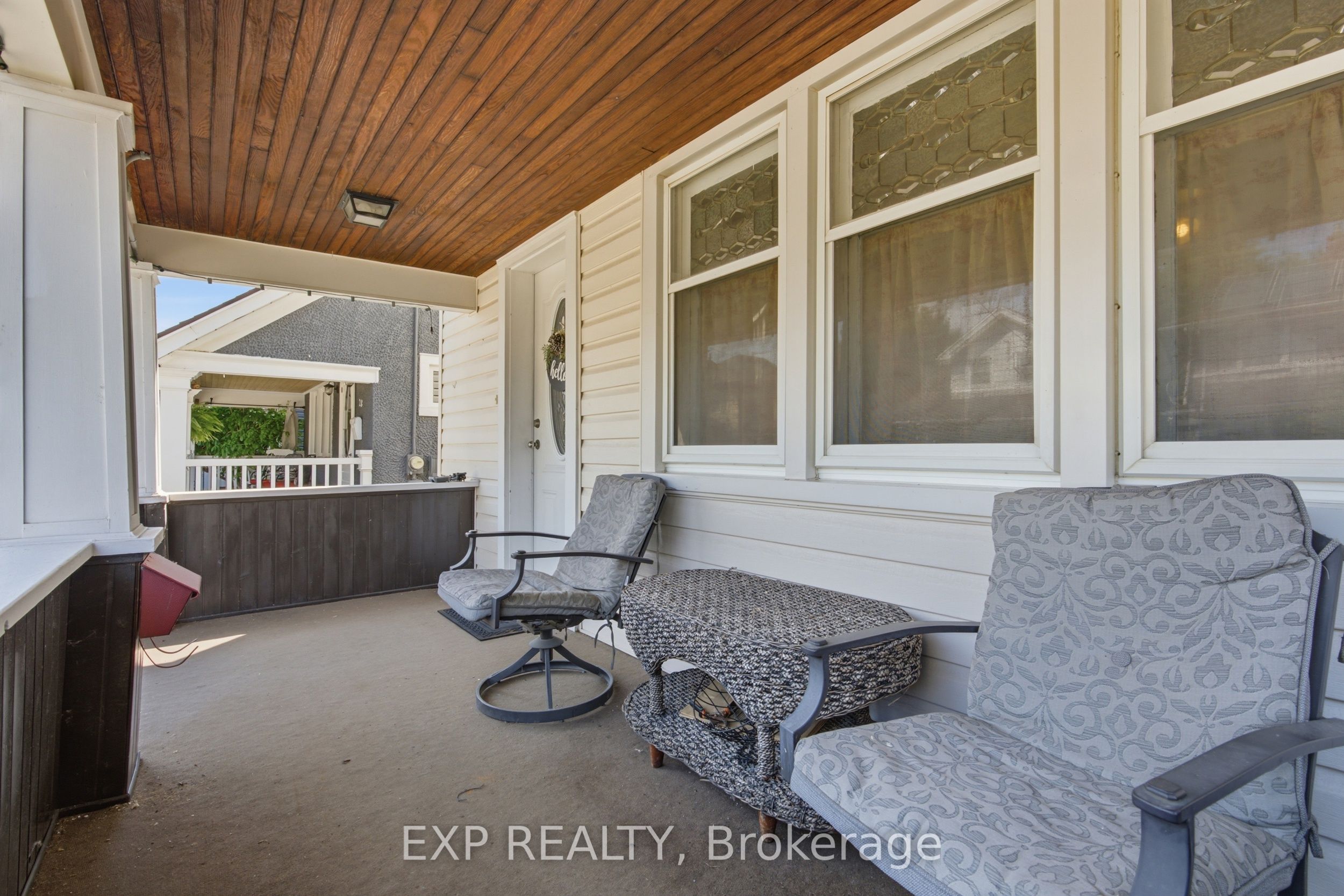 26 Lowell Avenue Property Photo 7
