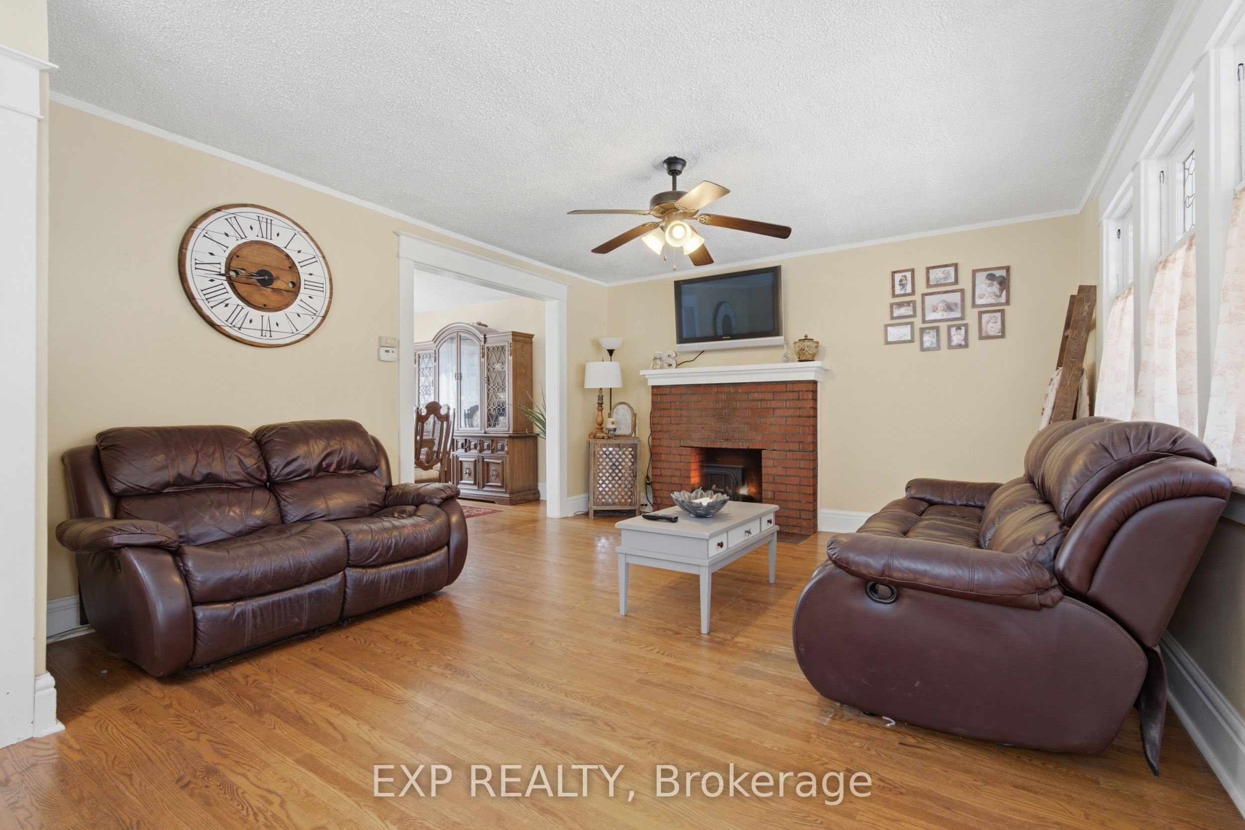 26 Lowell Avenue Property Photo 9
