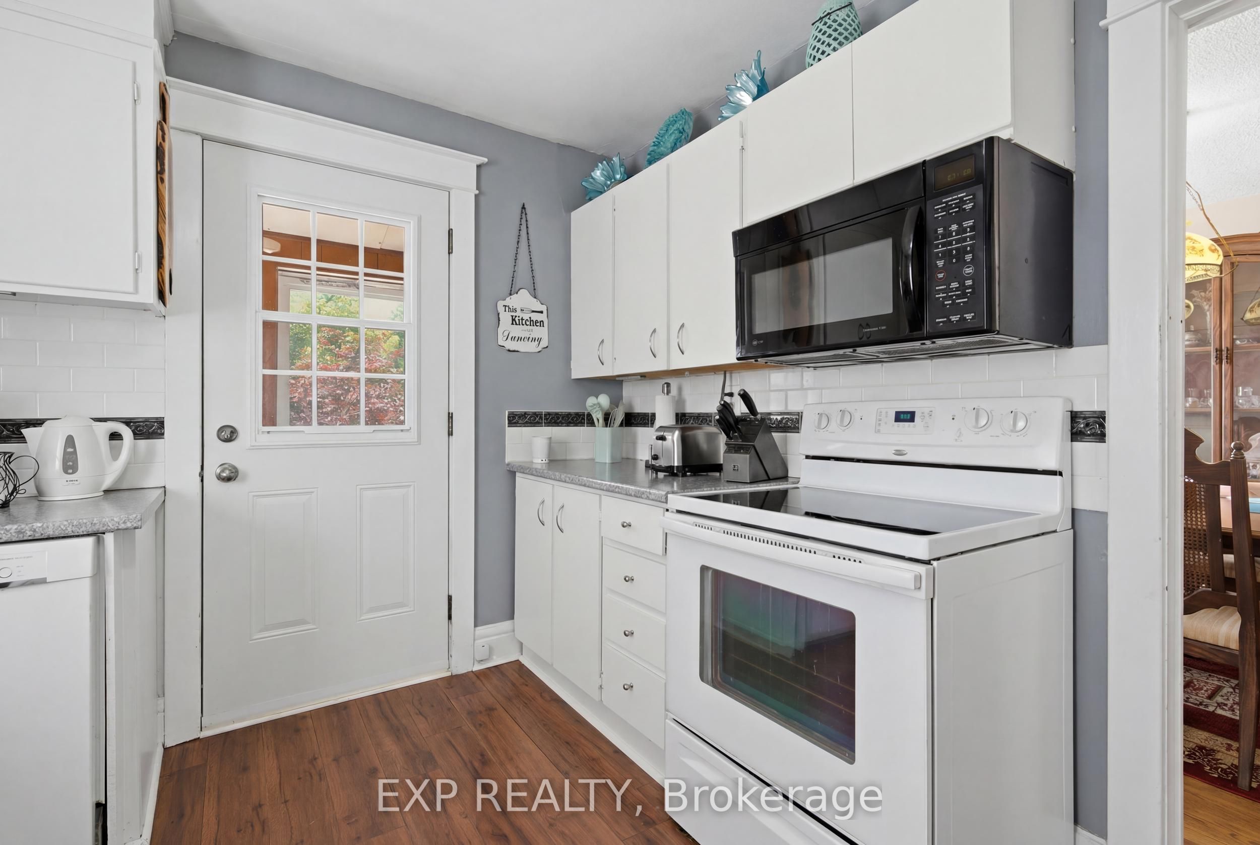 26 Lowell Avenue Property Photo 20