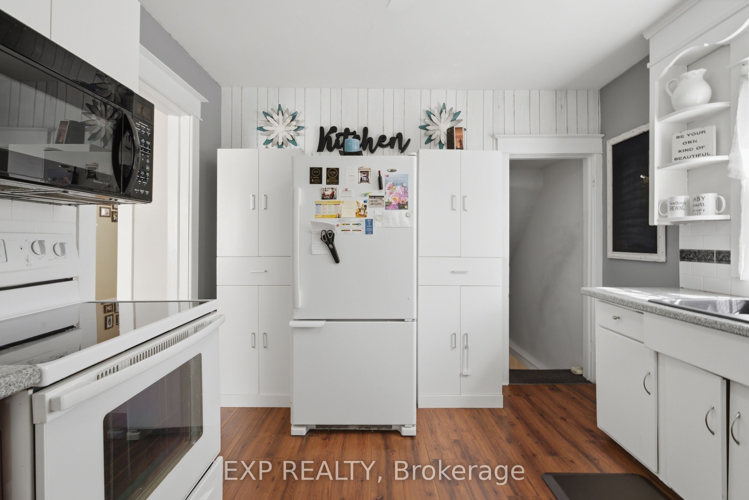26 Lowell Avenue Property Photo 22
