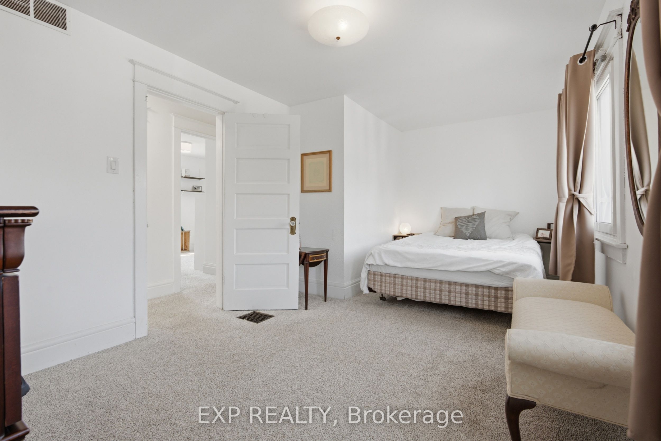 26 Lowell Avenue Property Photo 30