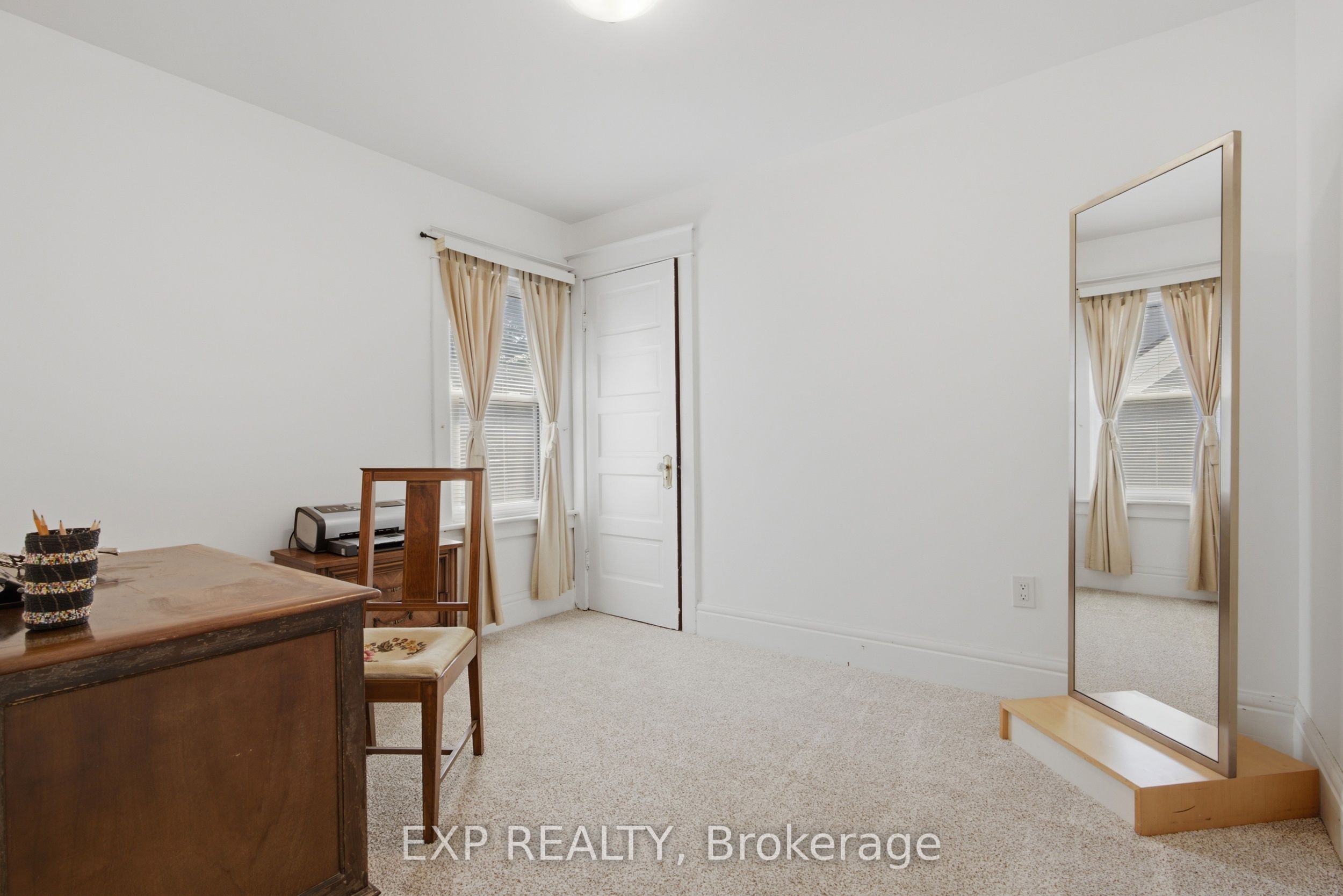 26 Lowell Avenue Property Photo 32