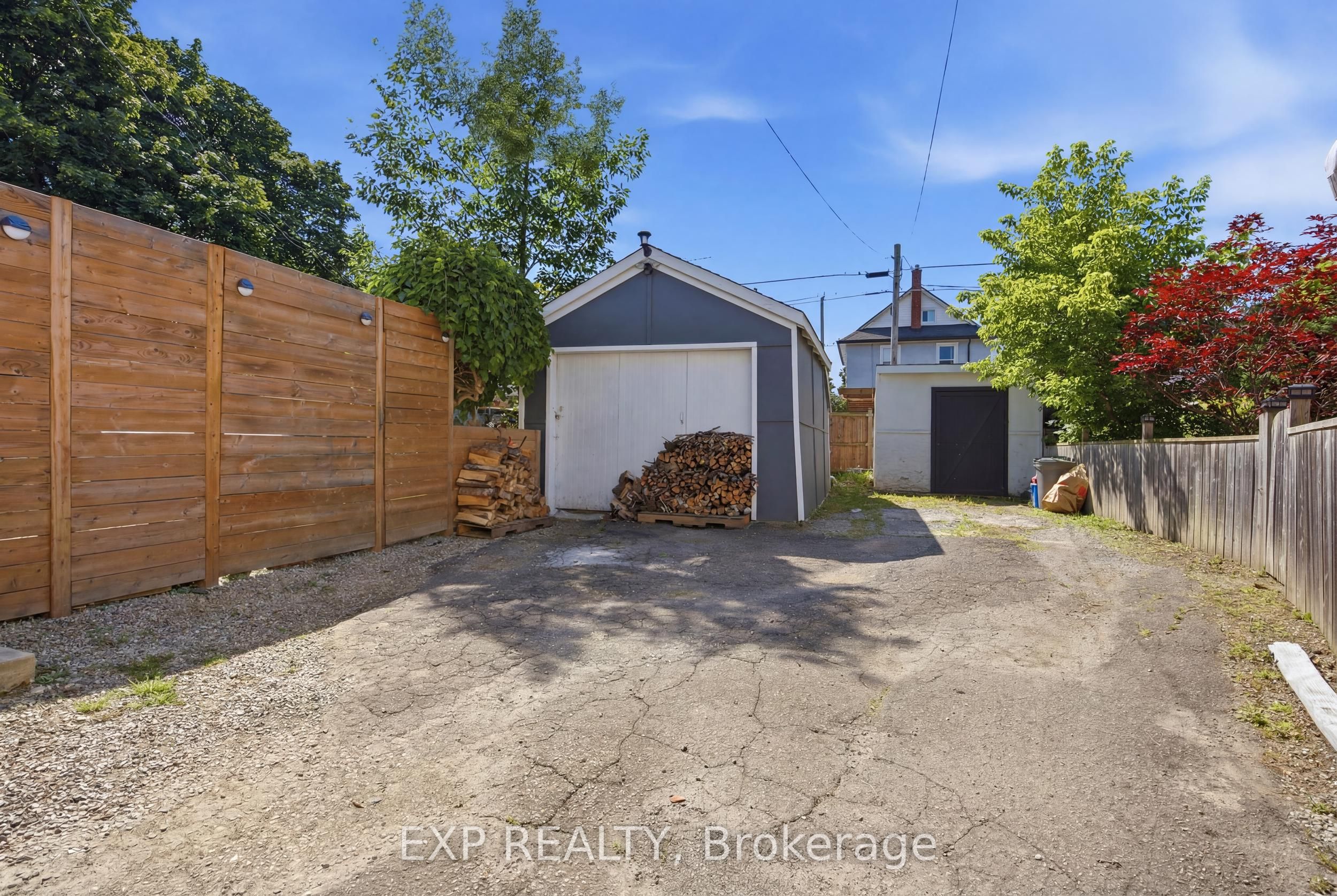 26 Lowell Avenue Property Photo 42