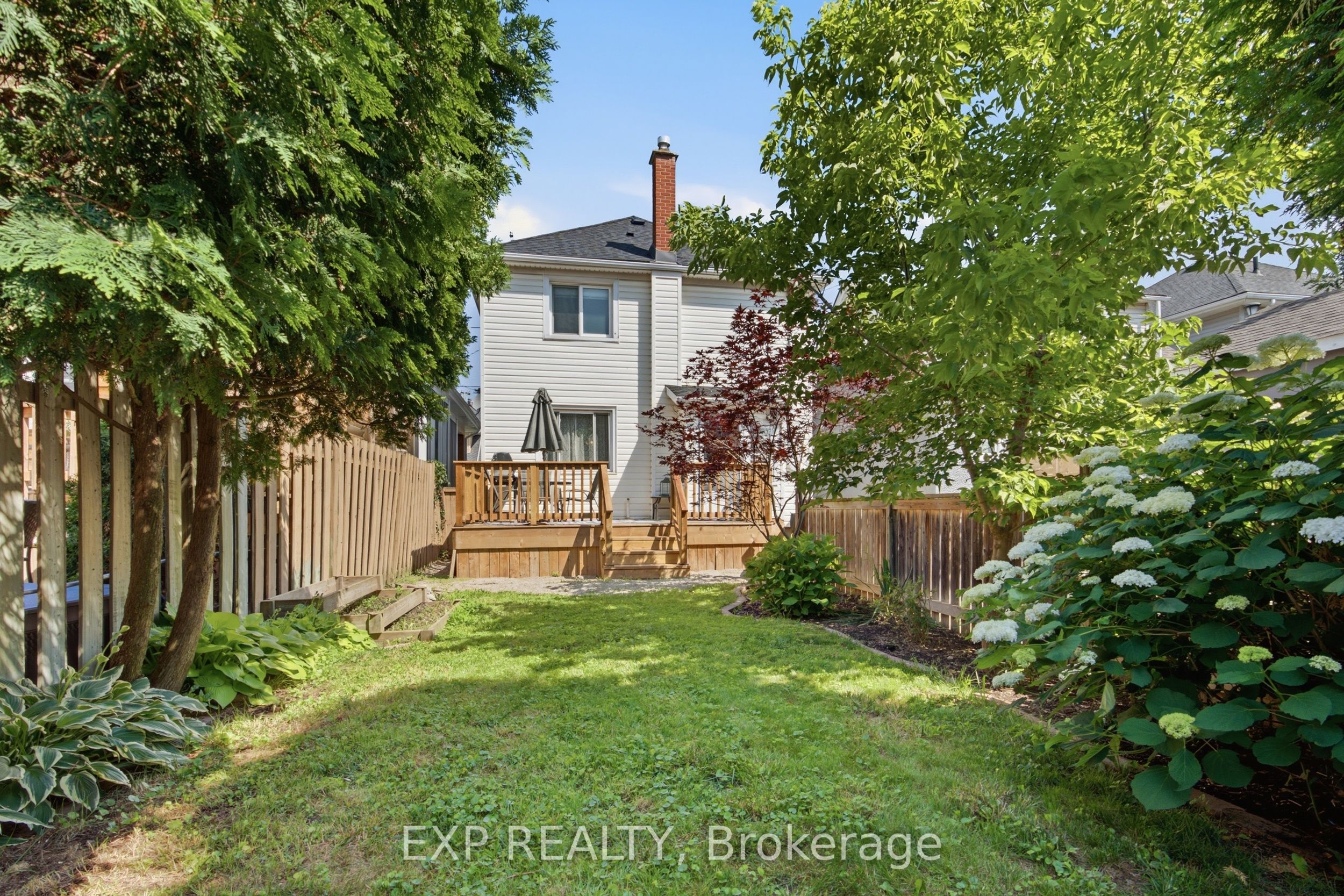 26 Lowell Avenue Property Photo 43