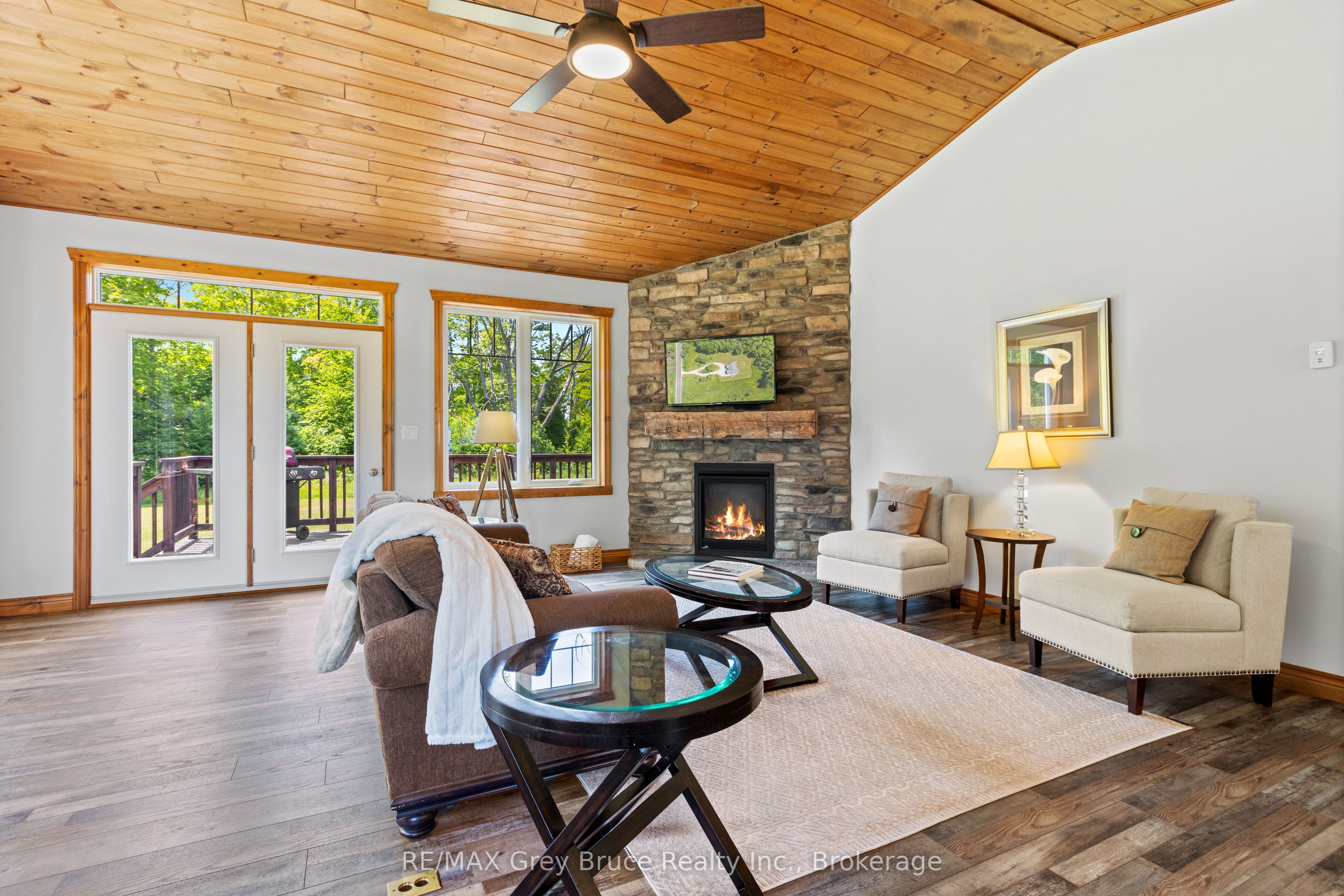 1379 West Road Property Photo 14