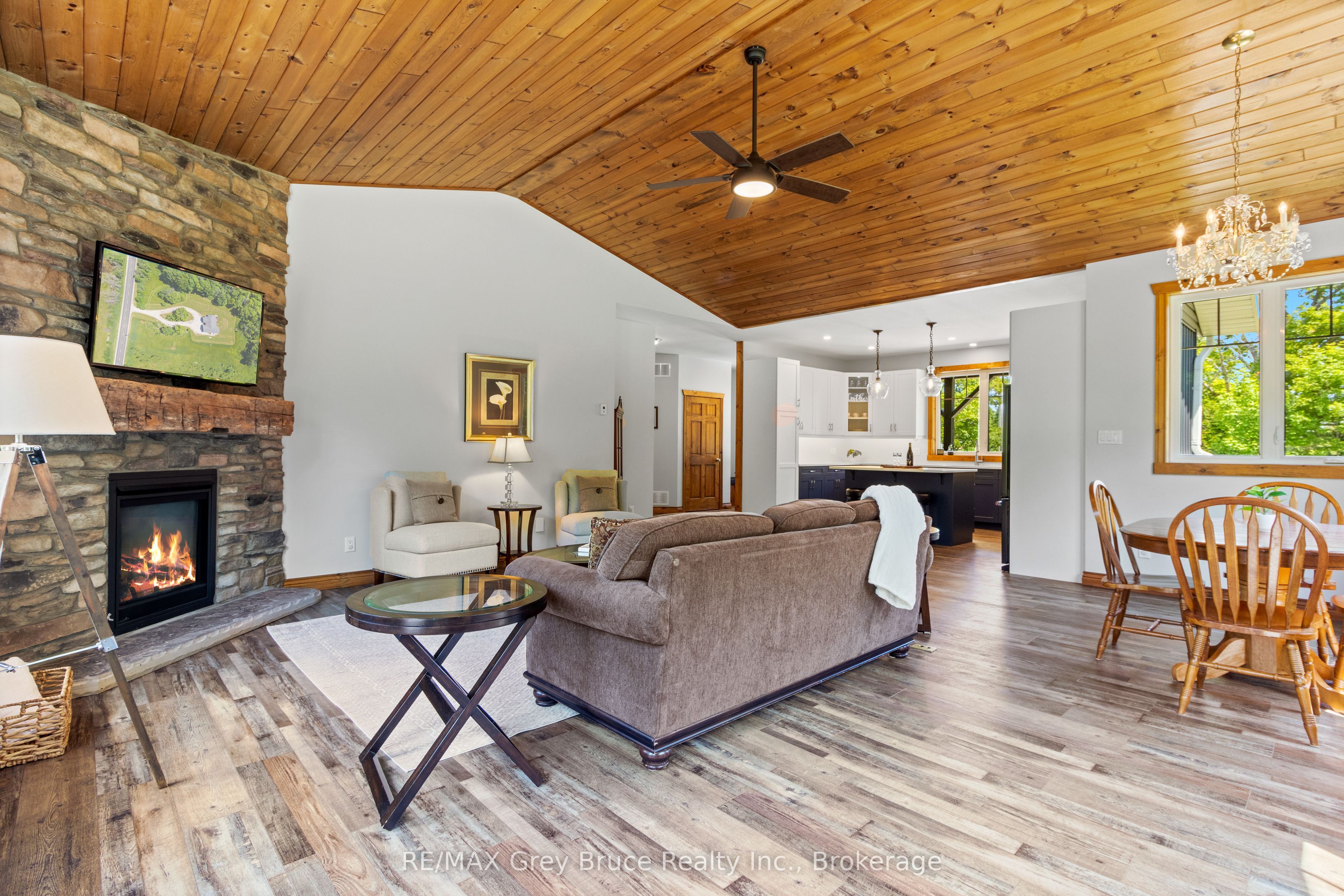 1379 West Road Property Photo 15