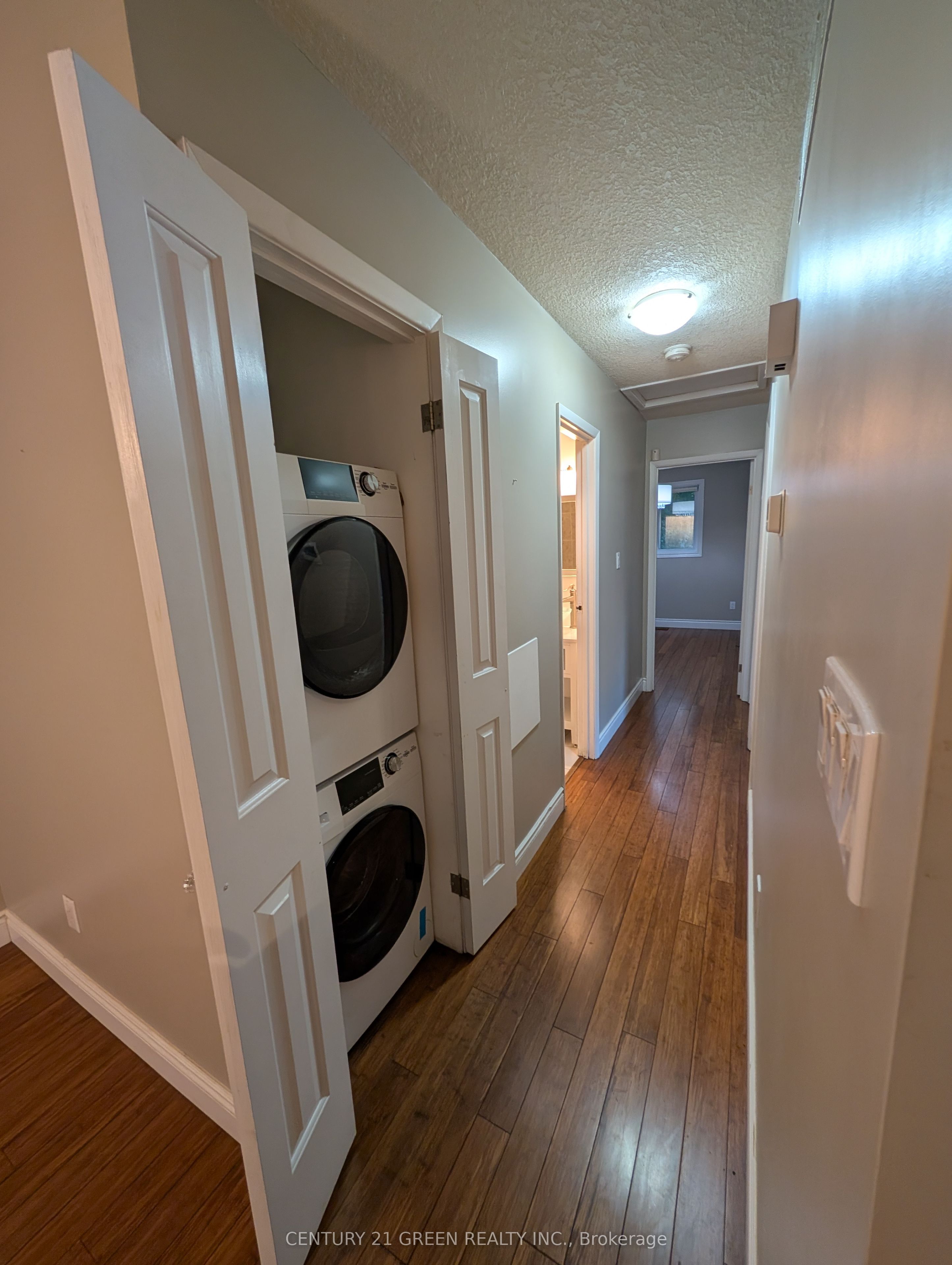4 Wenlock Crescent Property Photo 7