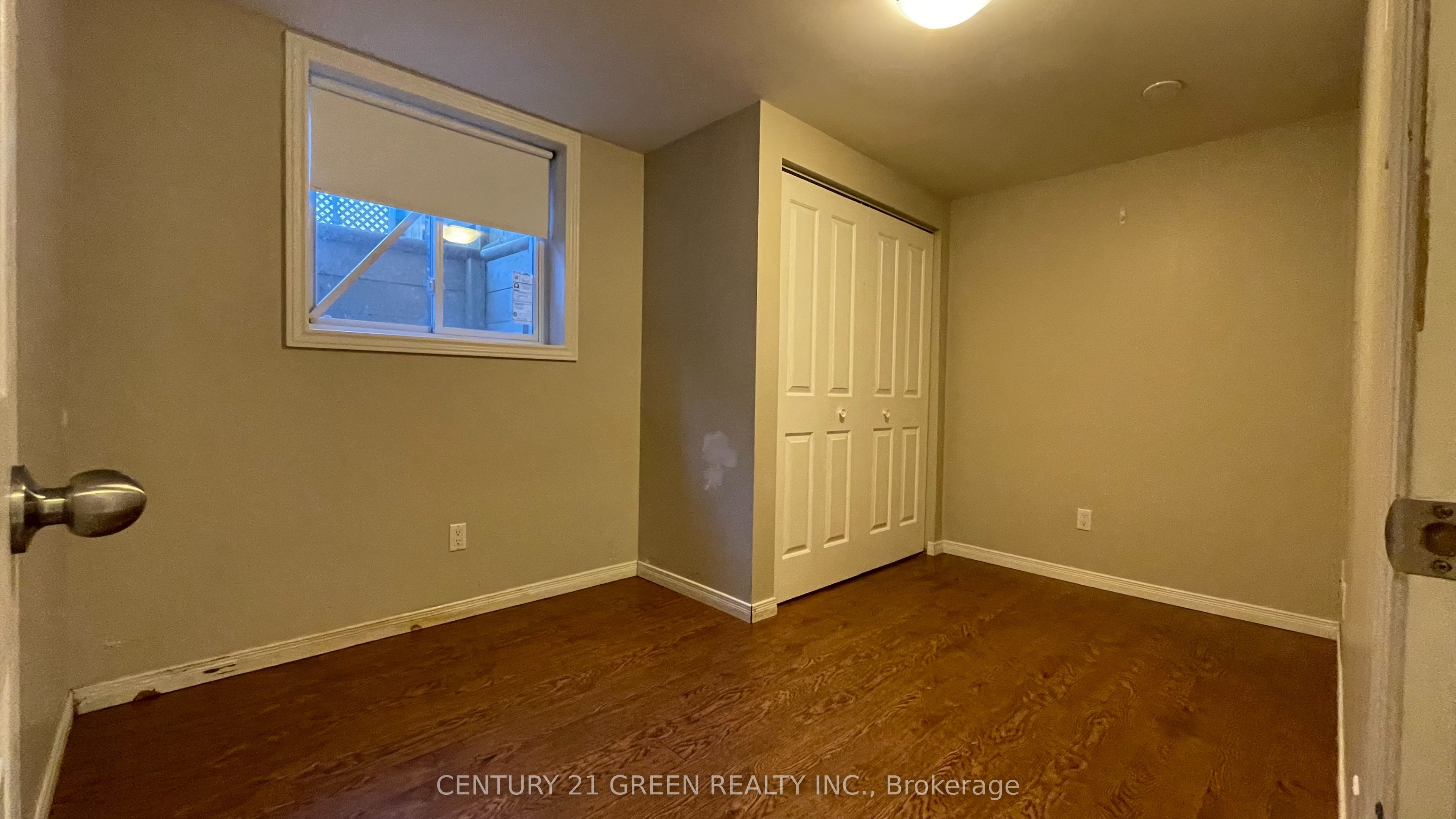 4 Wenlock Crescent Property Photo 35