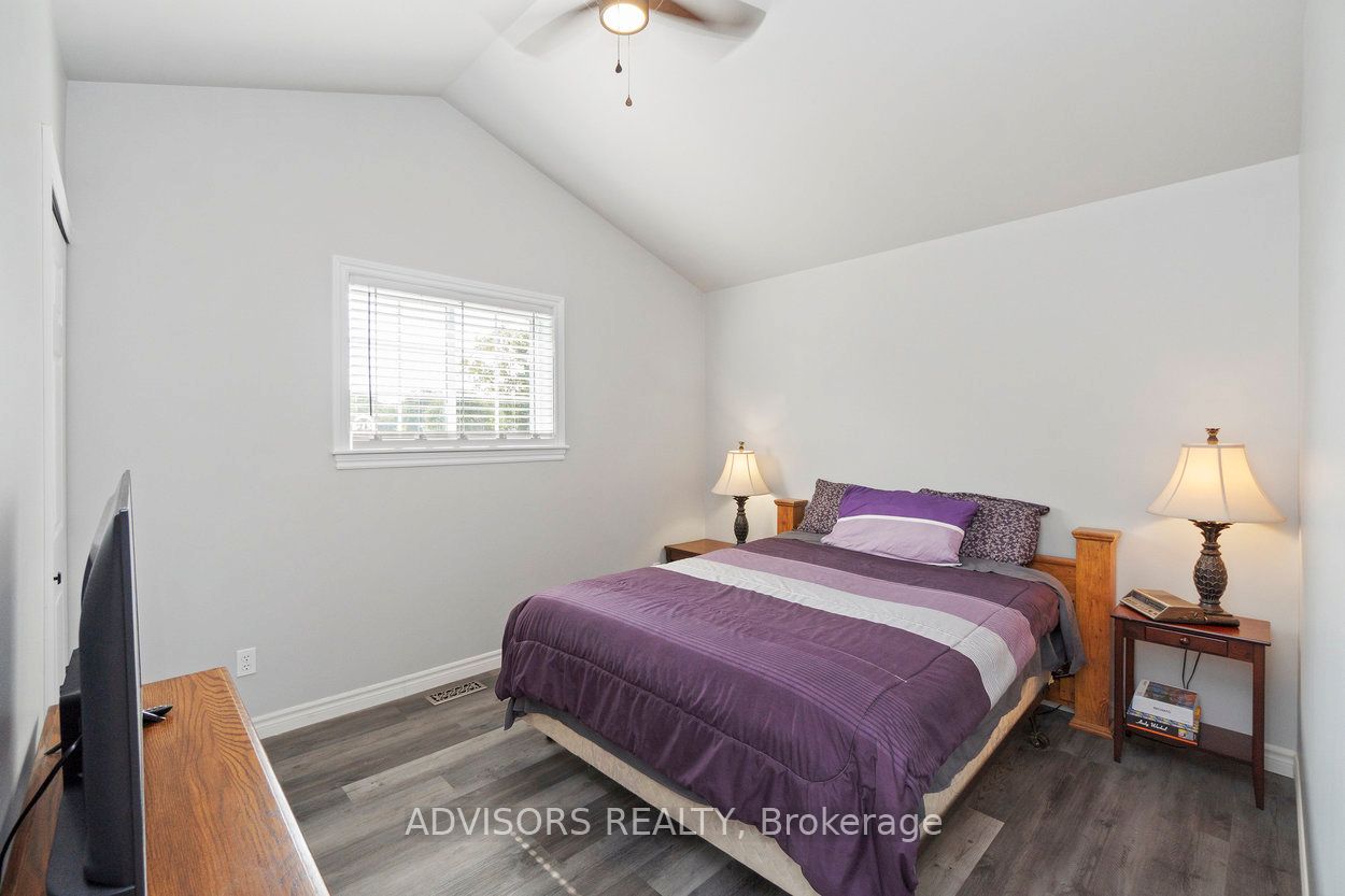 36 Rapids Road Property Photo 17