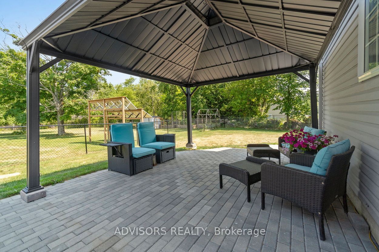 36 Rapids Road Property Photo 32