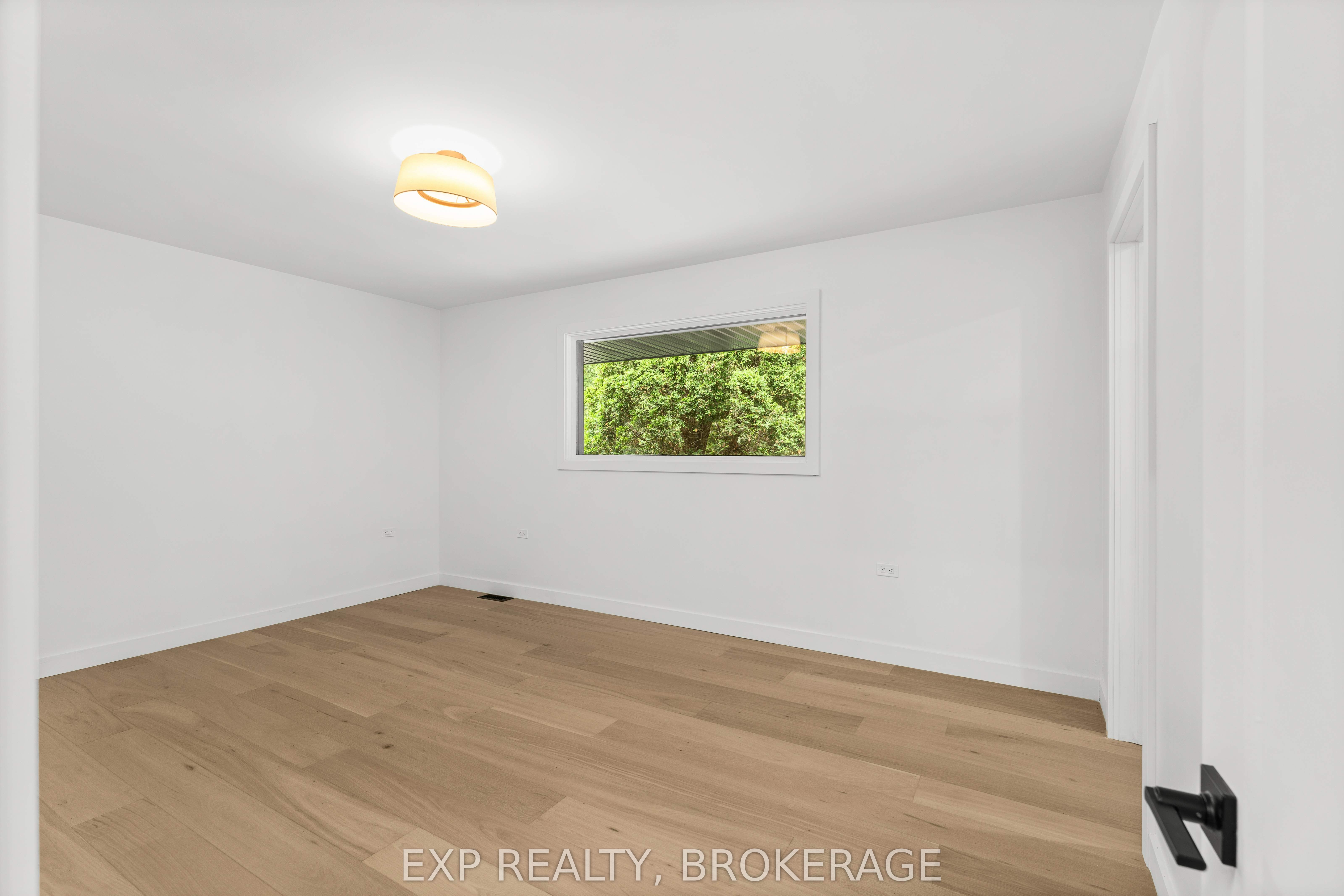 1802 Sydenham Road Property Photo 27
