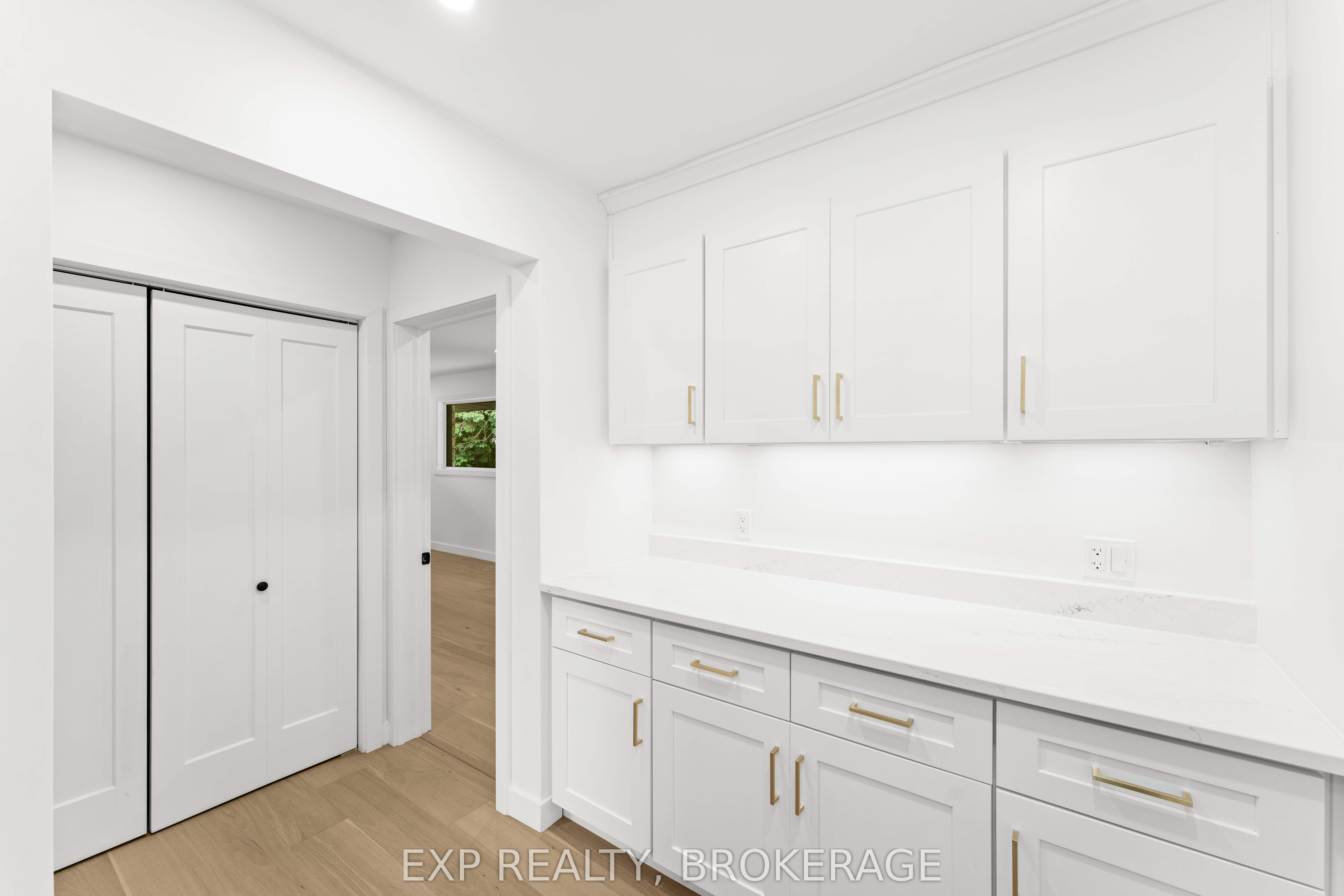 1802 Sydenham Road Property Photo 31