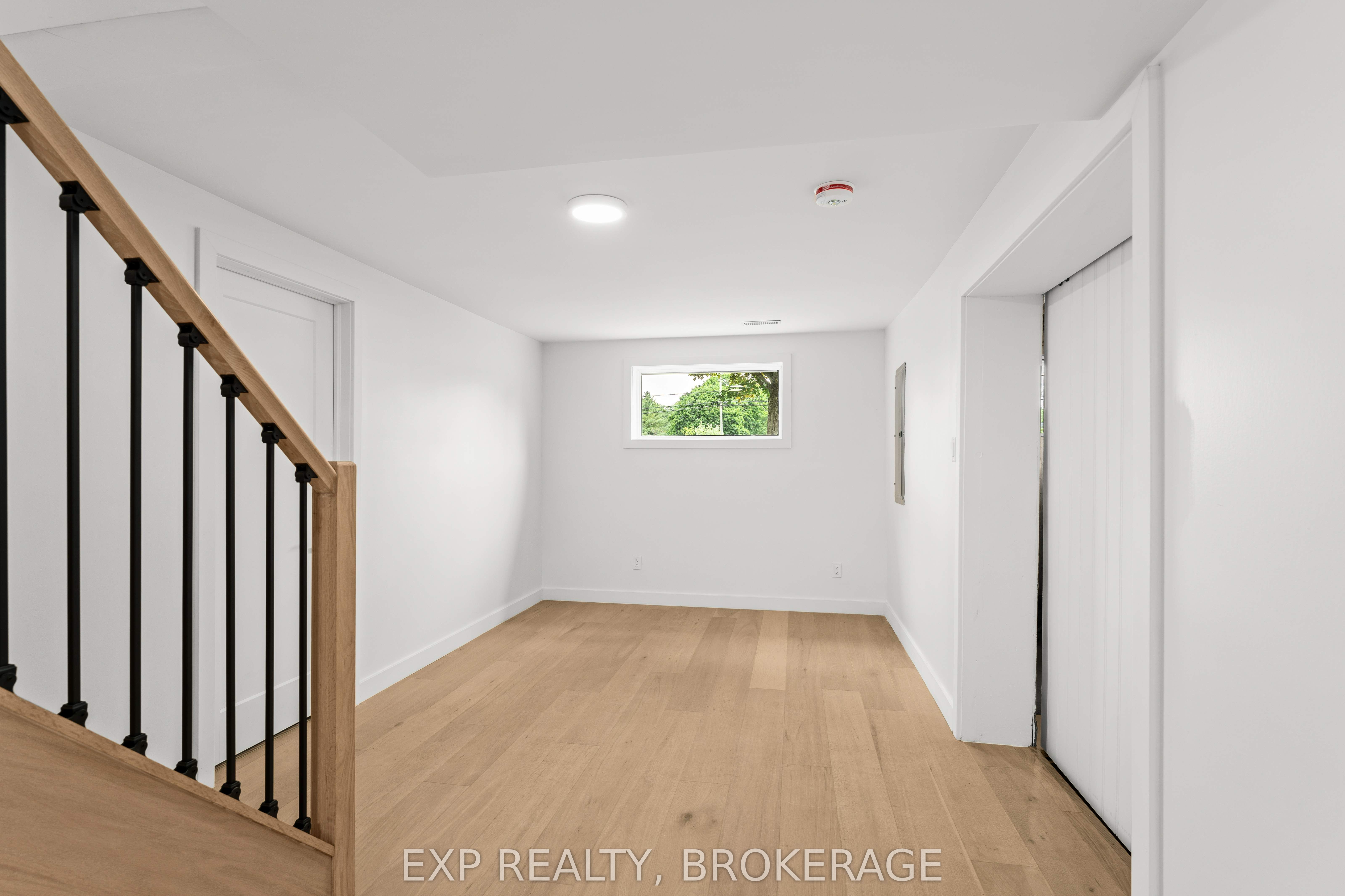 1802 Sydenham Road Property Photo 34