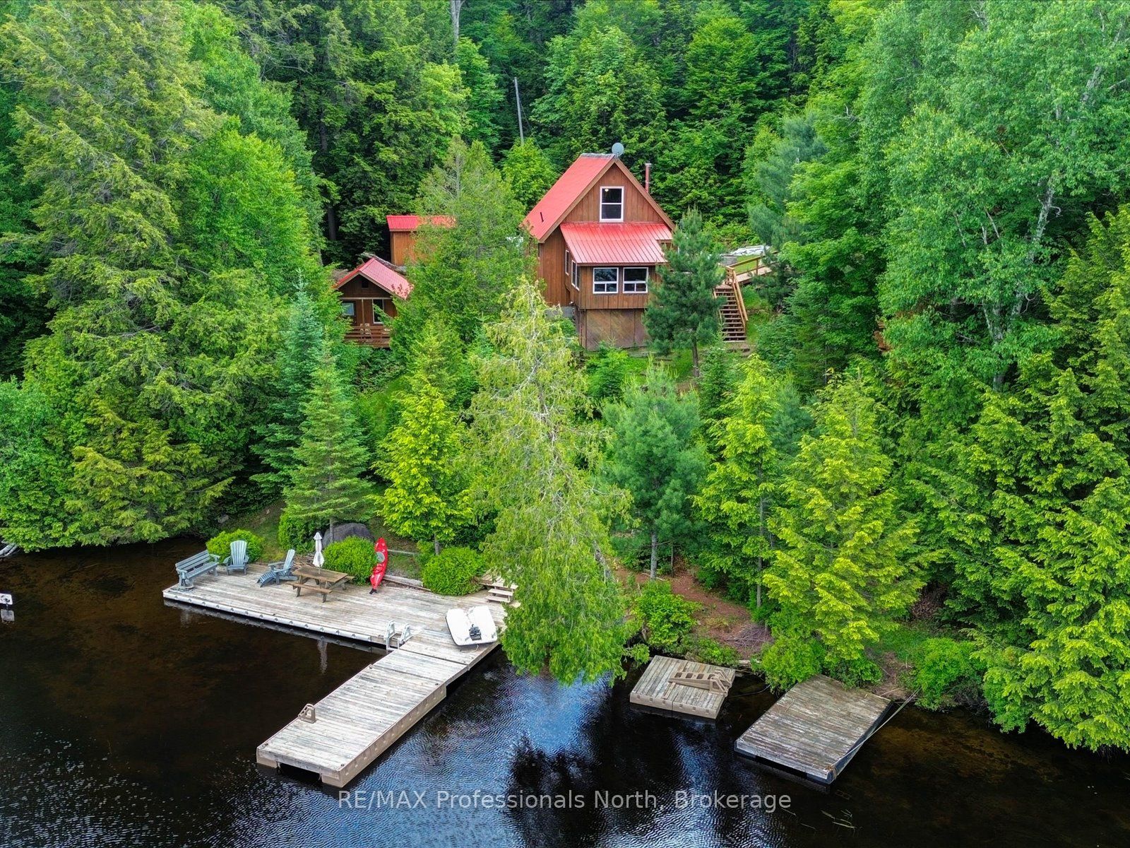 84 Lakeside Lane Property Photo 1