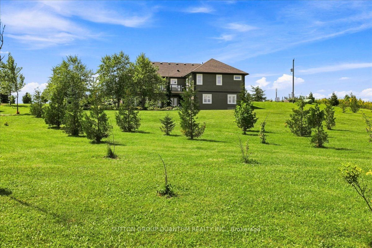 434555 N 4th Line Property Photo 48