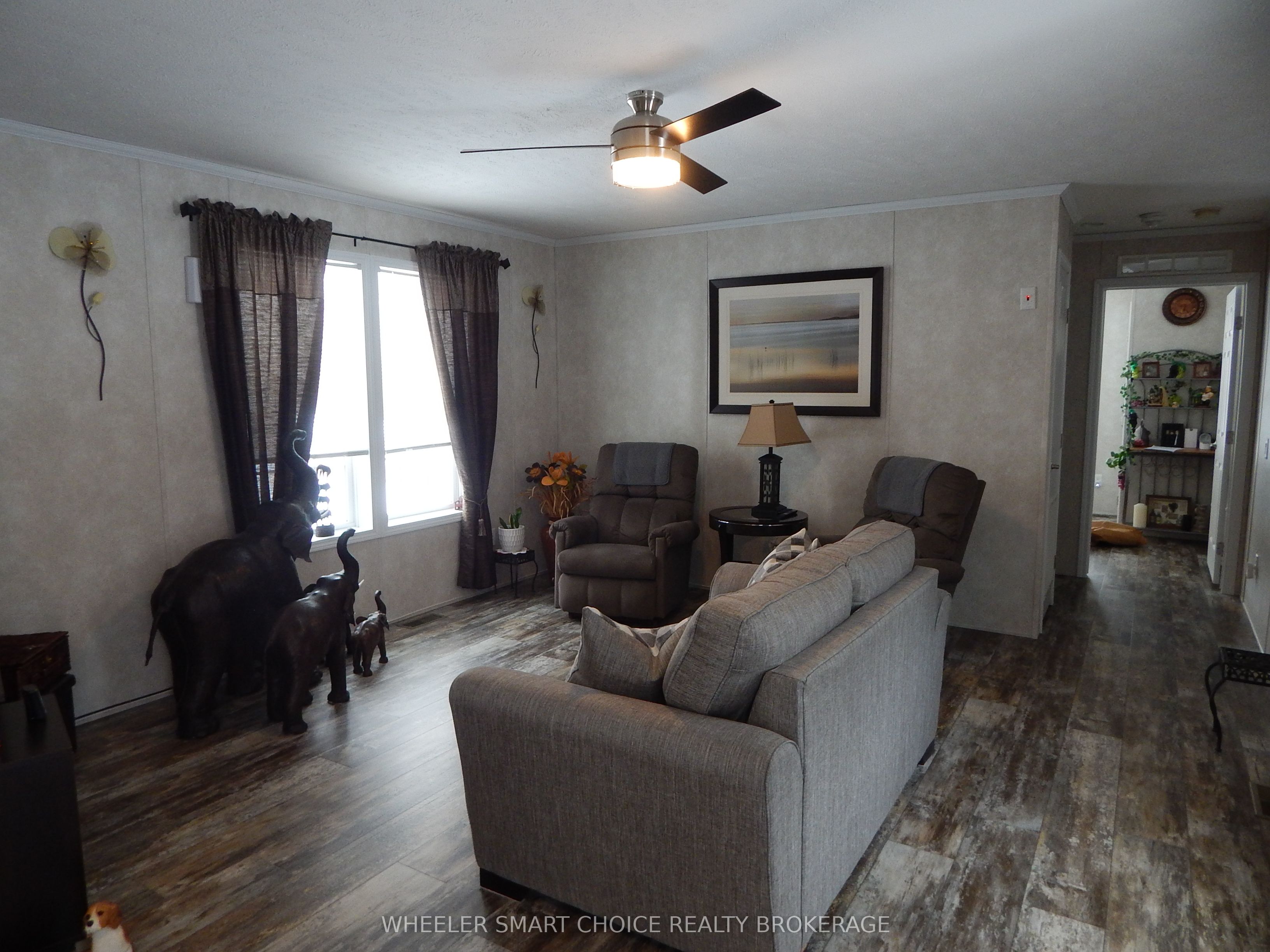 2729 Crows Nest Road E Property Photo 15