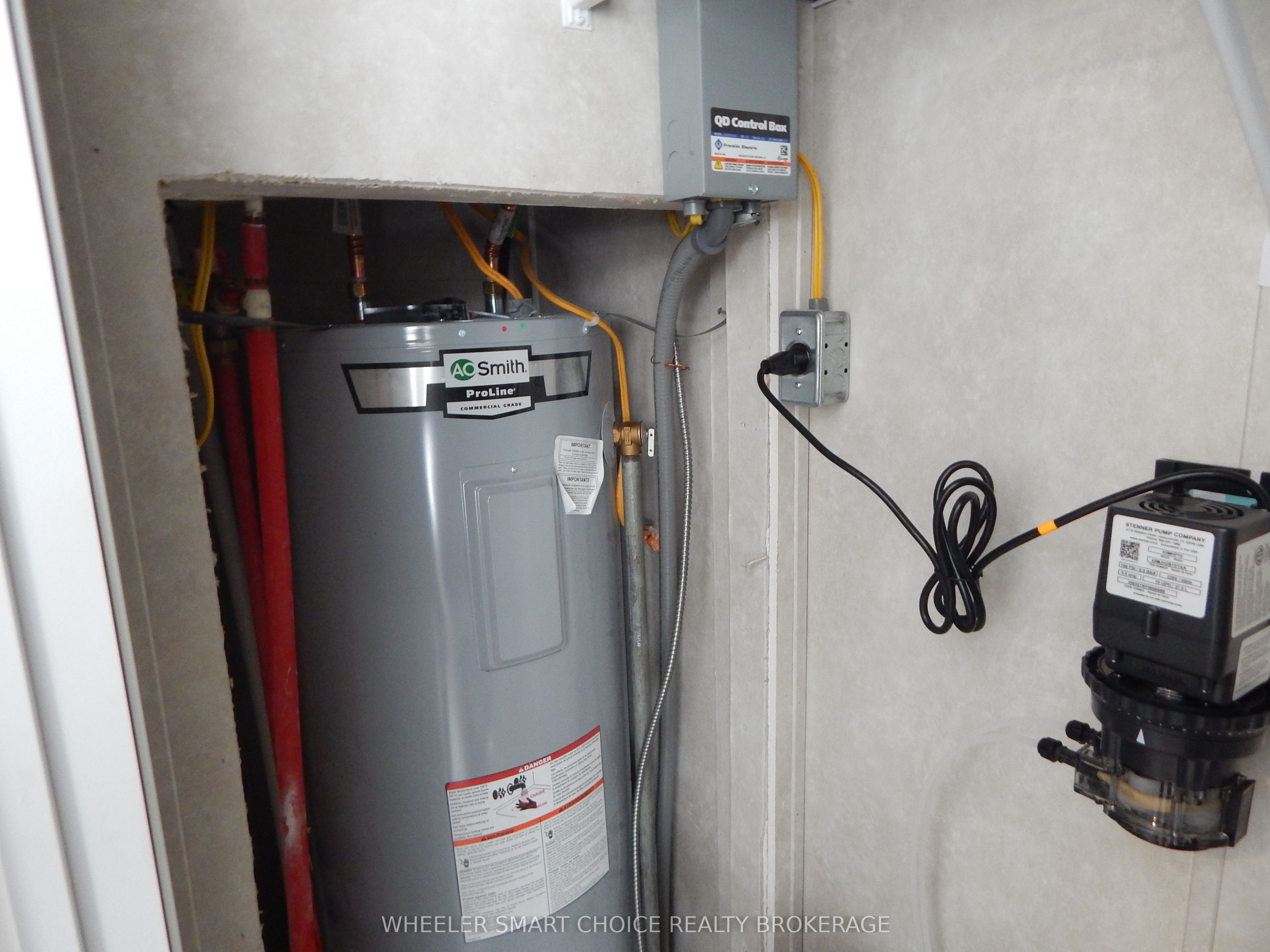 2729 Crows Nest Road E Property Photo 22