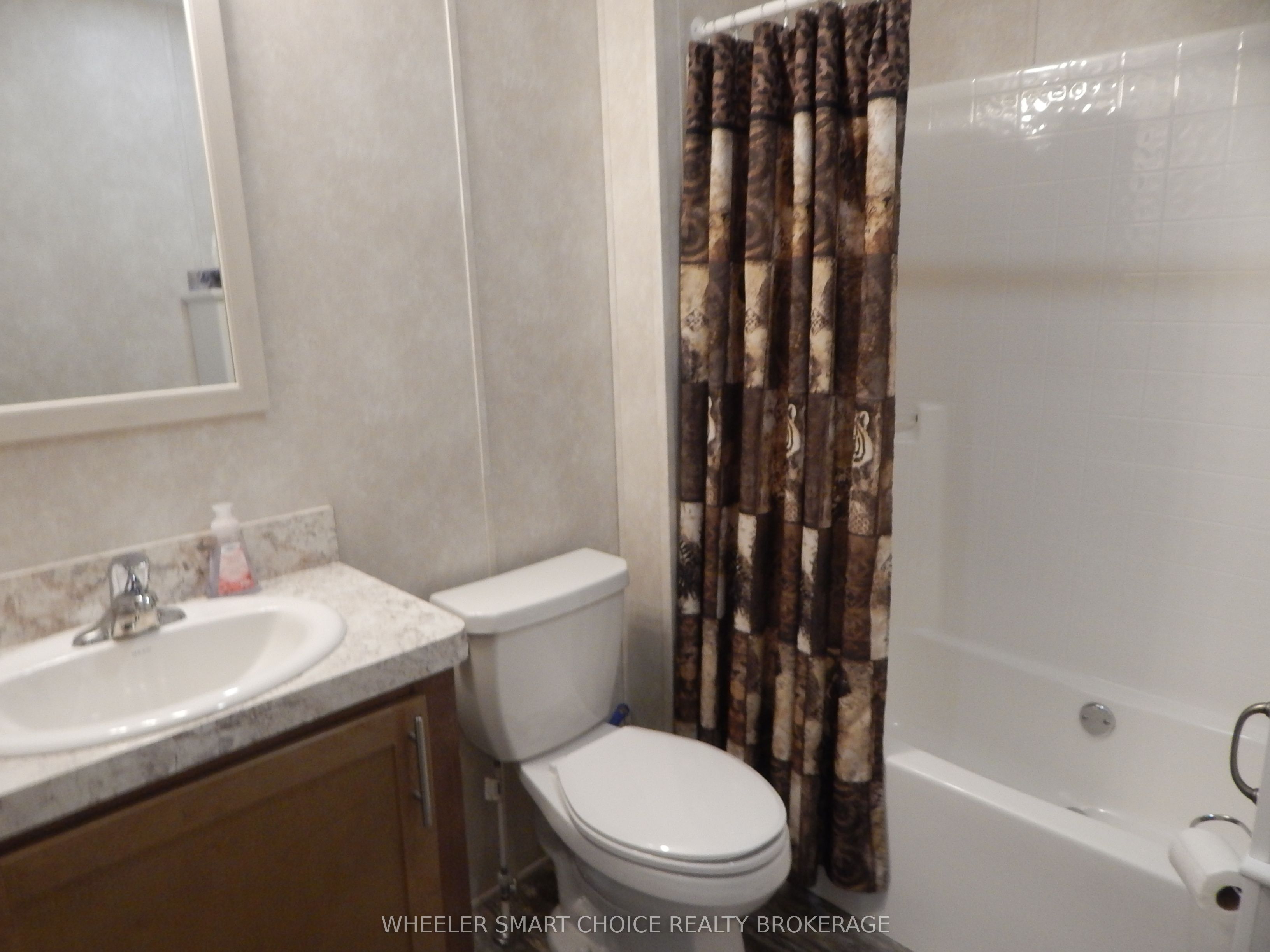 2729 Crows Nest Road E Property Photo 25
