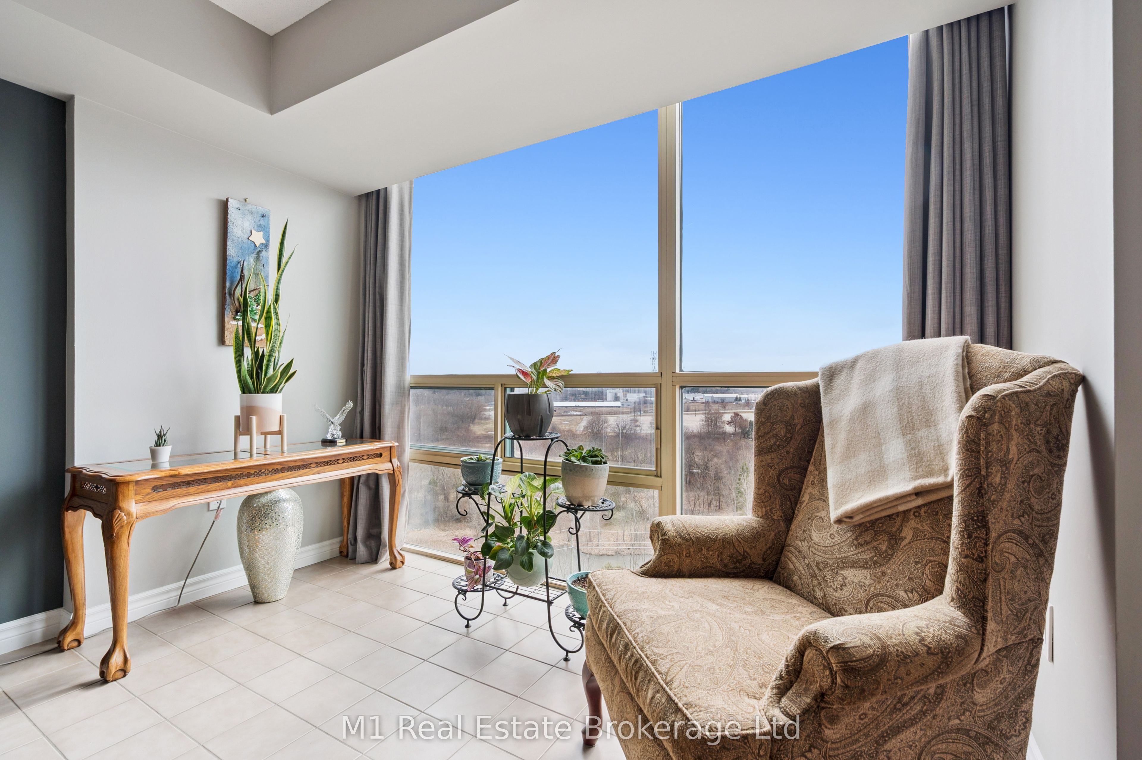 55 Blue Springs Drive Ph2 Property Photo 10