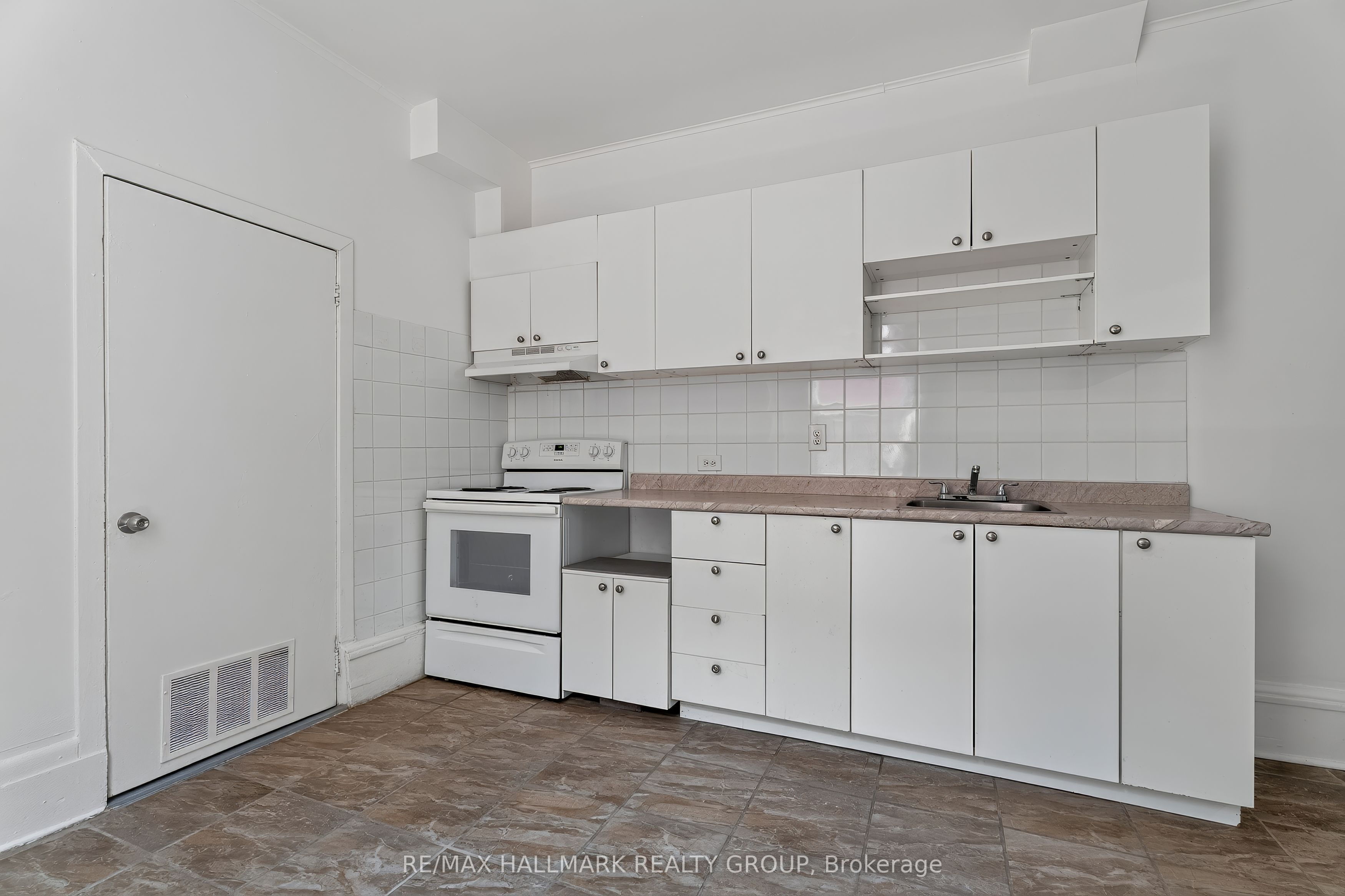 174 Arthur Street Property Photo 11