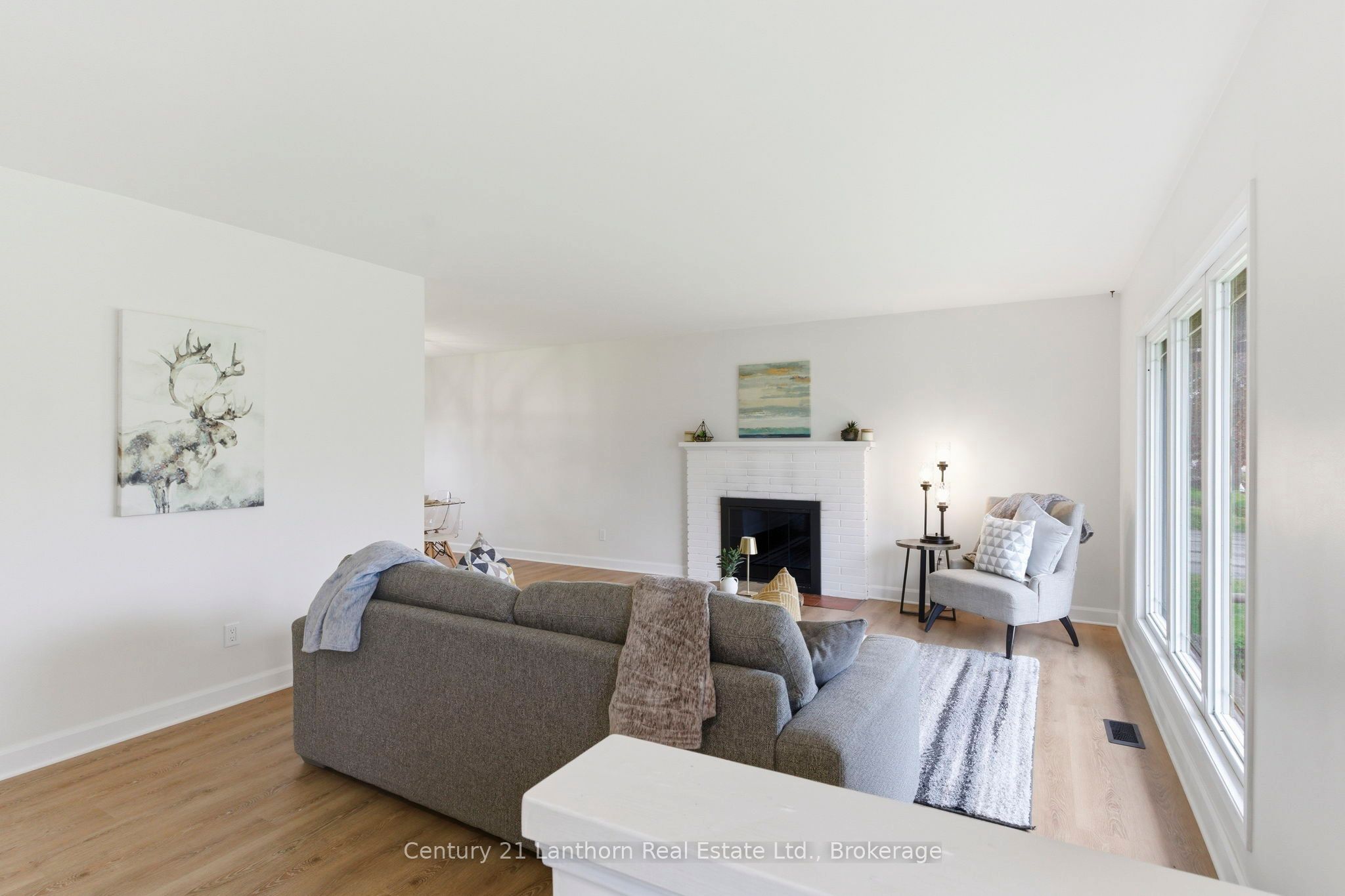 3517 Charleville Road Property Photo 5