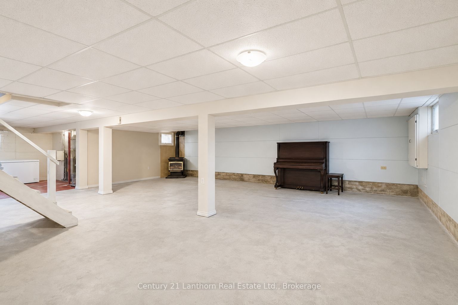 3517 Charleville Road Property Photo 13