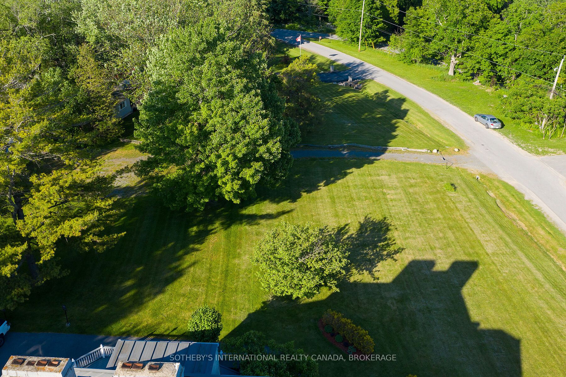 4 Starr Place Property Photo 3
