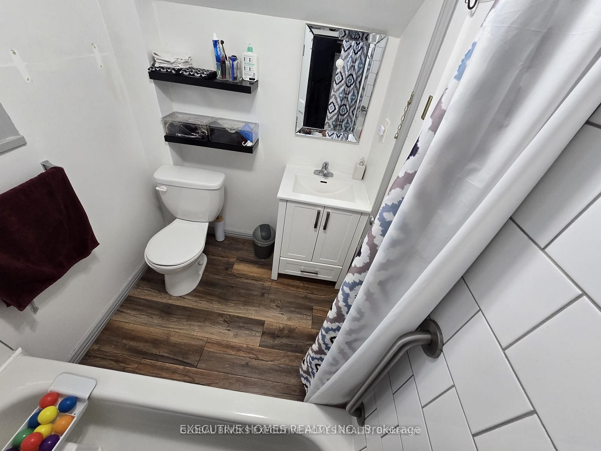 19 Cedar Street Property Photo 12