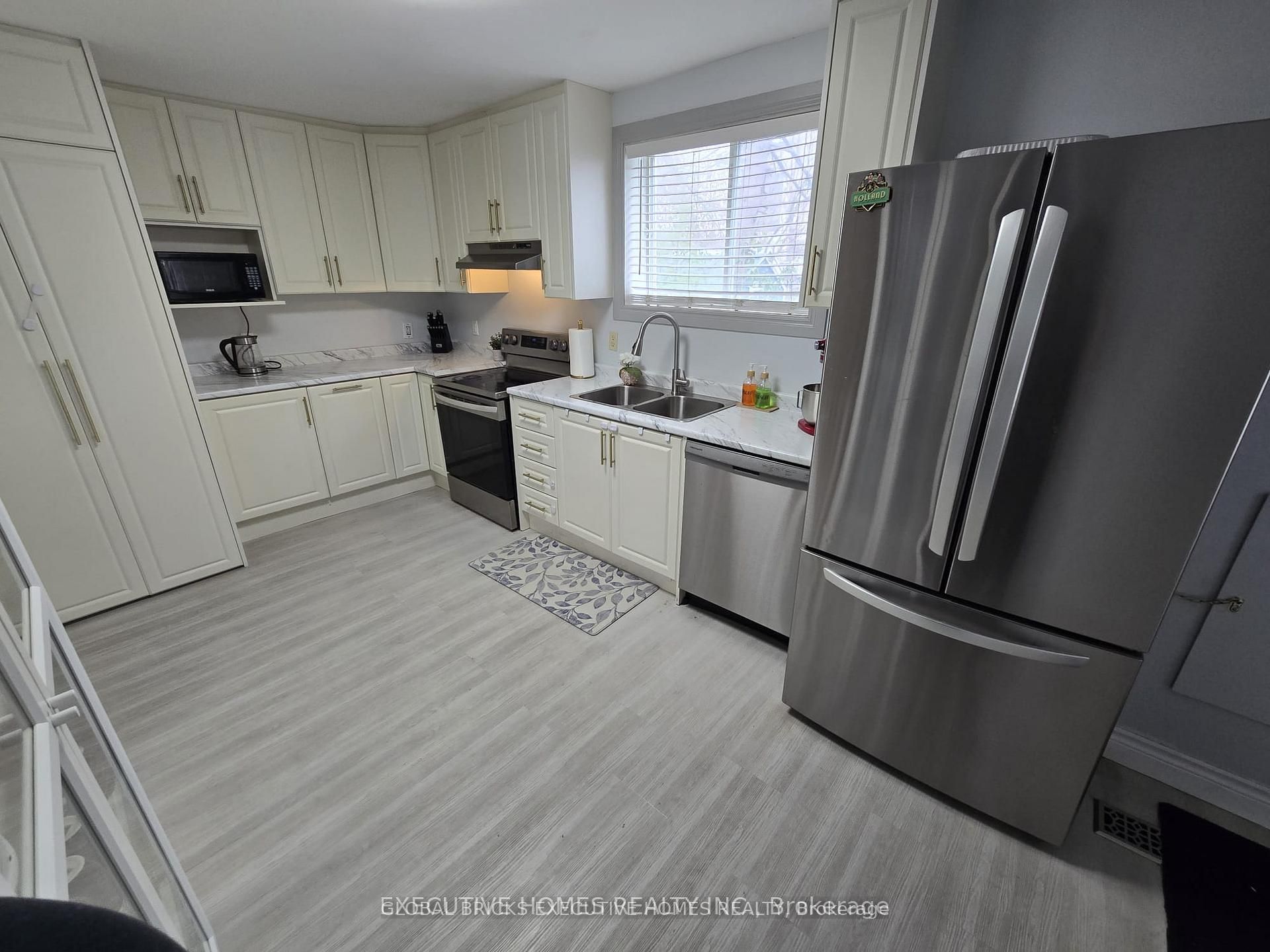 19 Cedar Street Property Photo 29