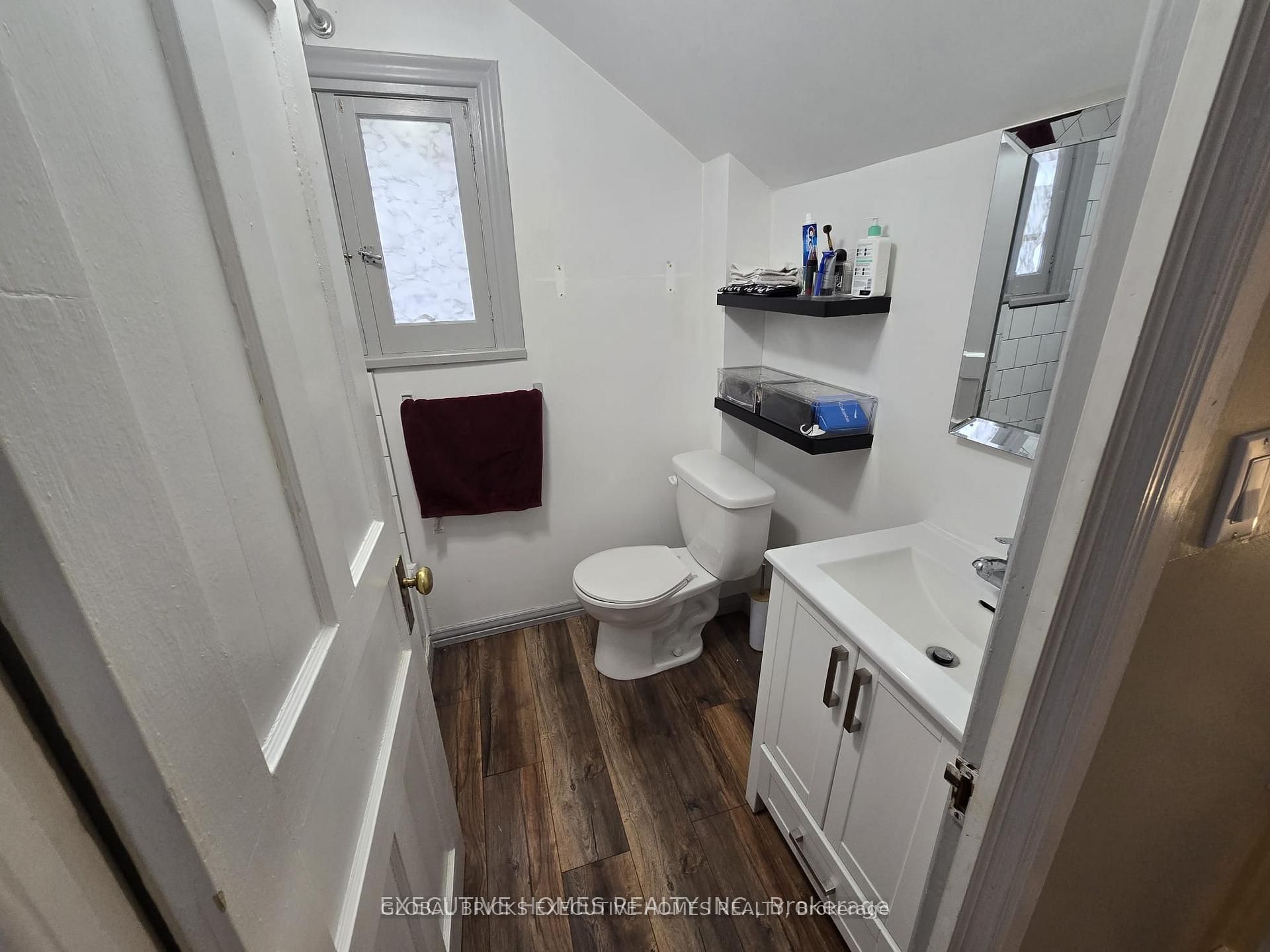 19 Cedar Street Property Photo 35