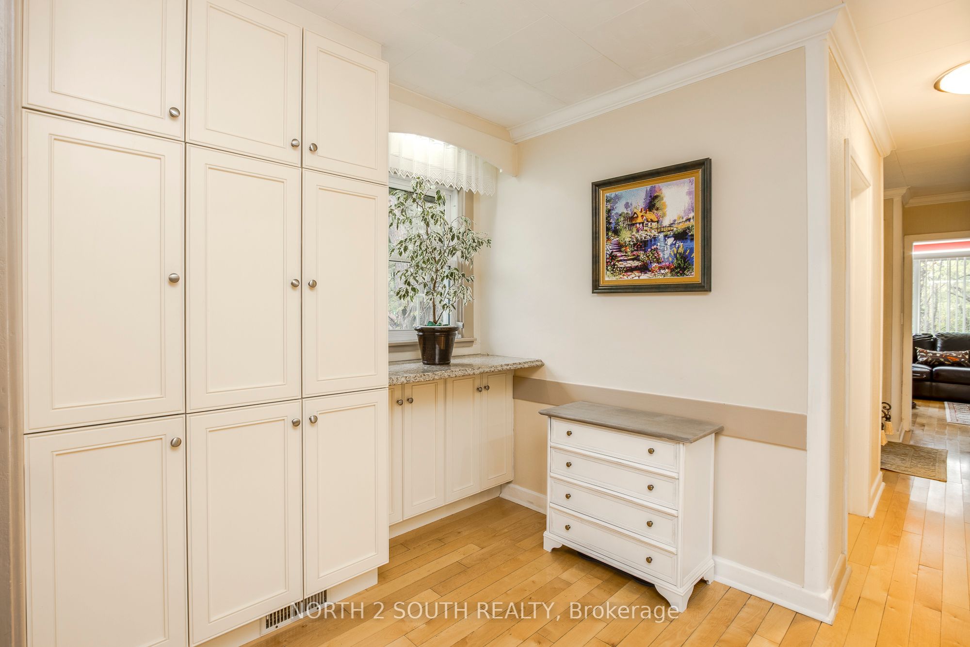 1146 Honey Harbour Road Property Photo 21