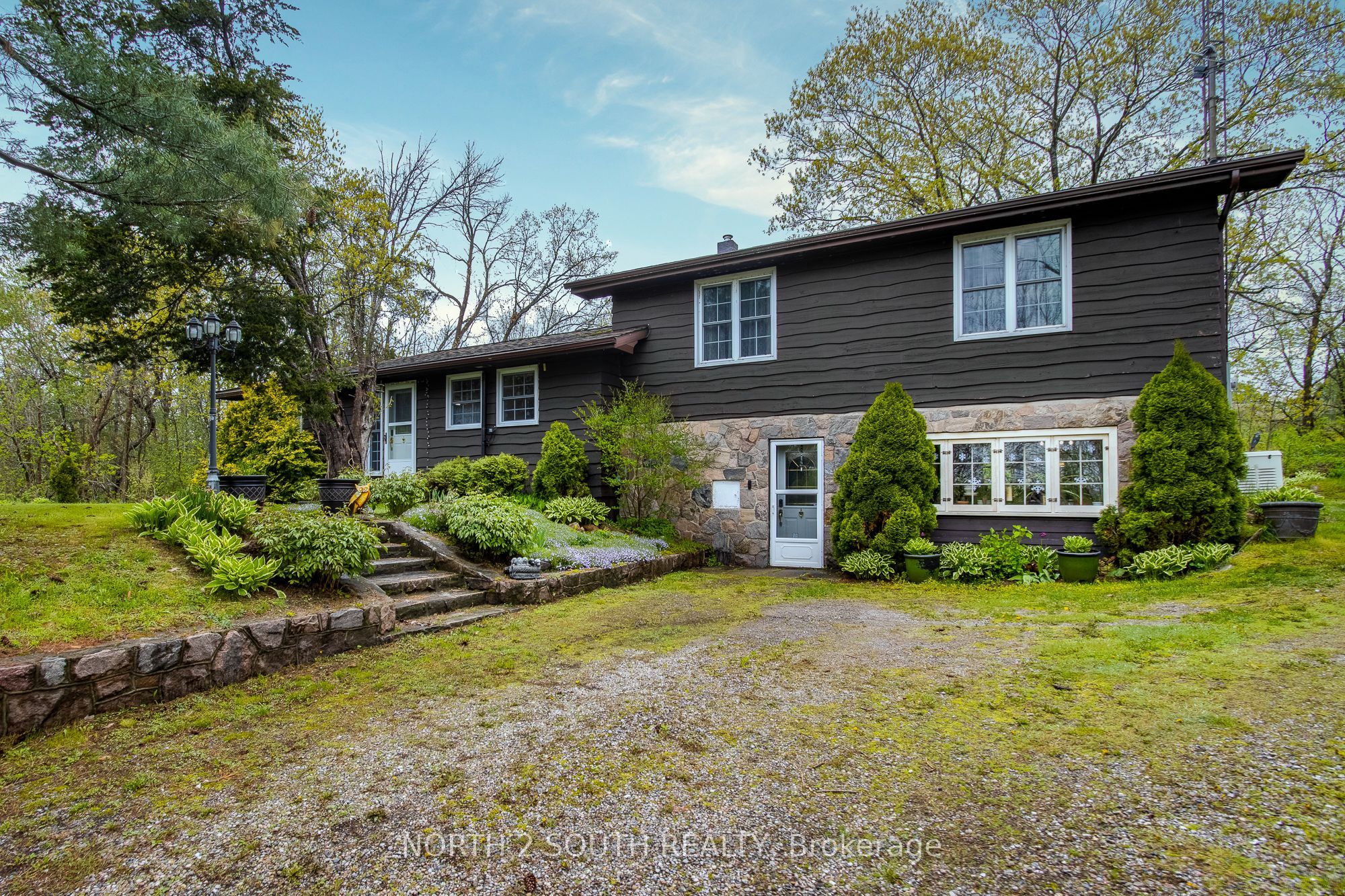 1146 Honey Harbour Road Property Photo 37