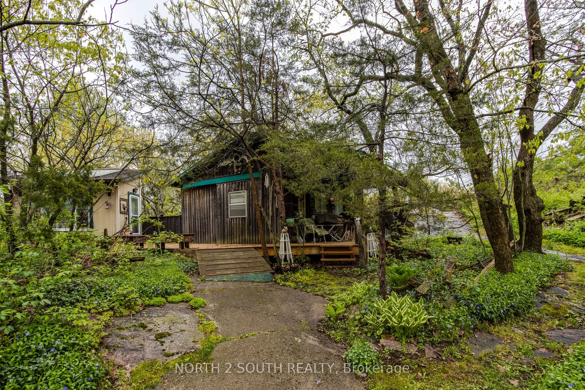 1146 Honey Harbour Road Property Photo 41