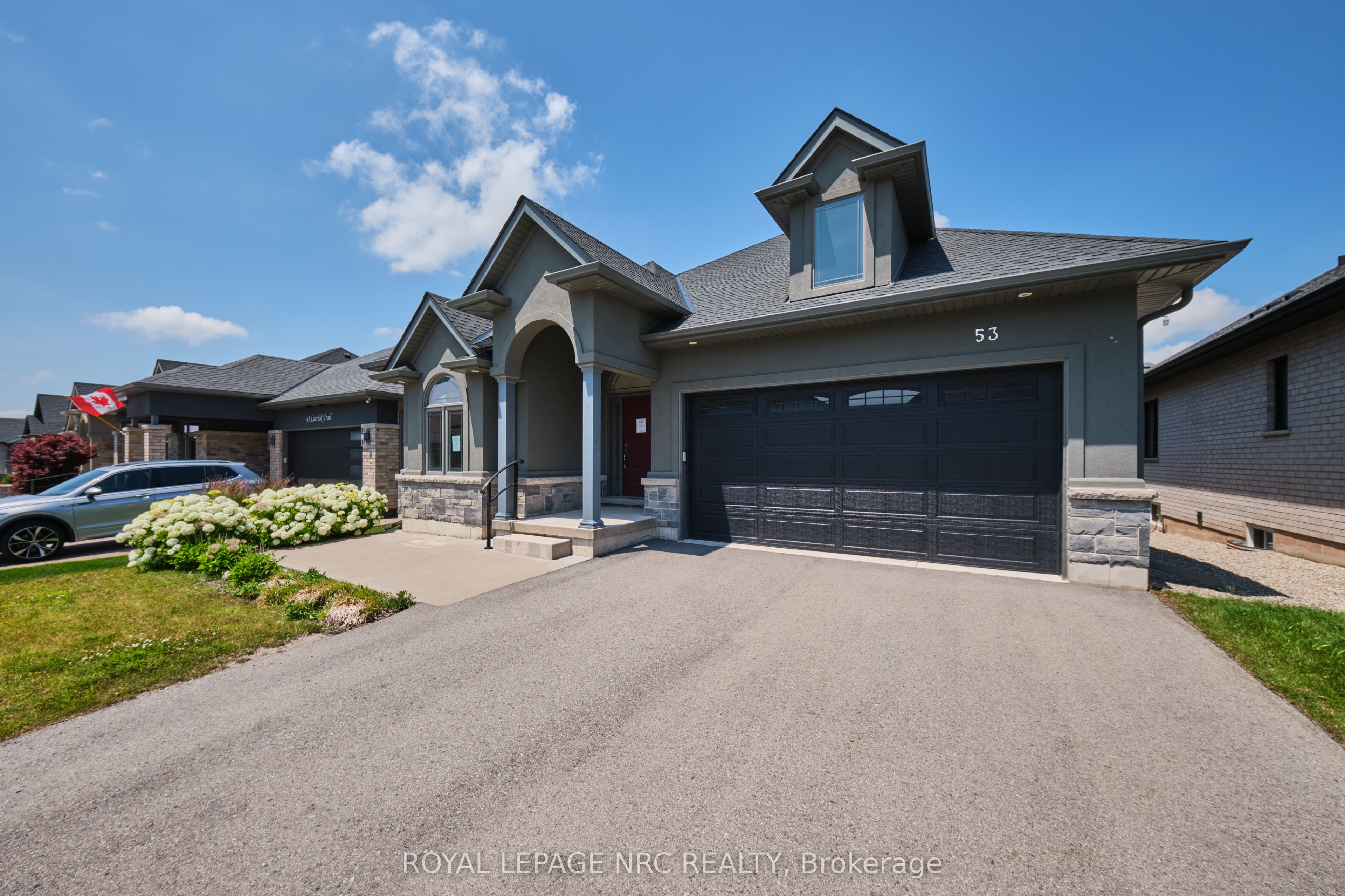 53 Carrick Trail Property Photo 5