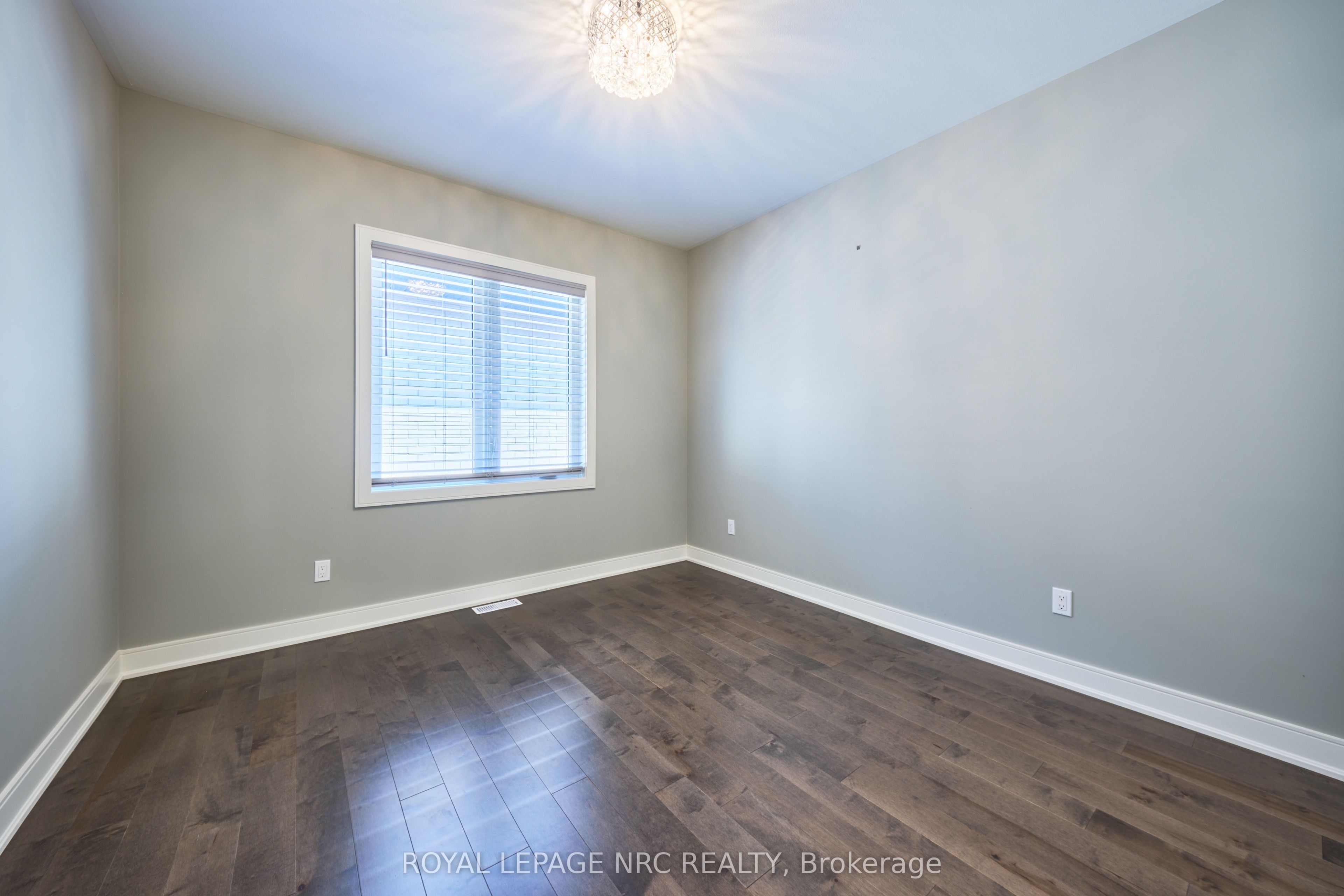 53 Carrick Trail Property Photo 33
