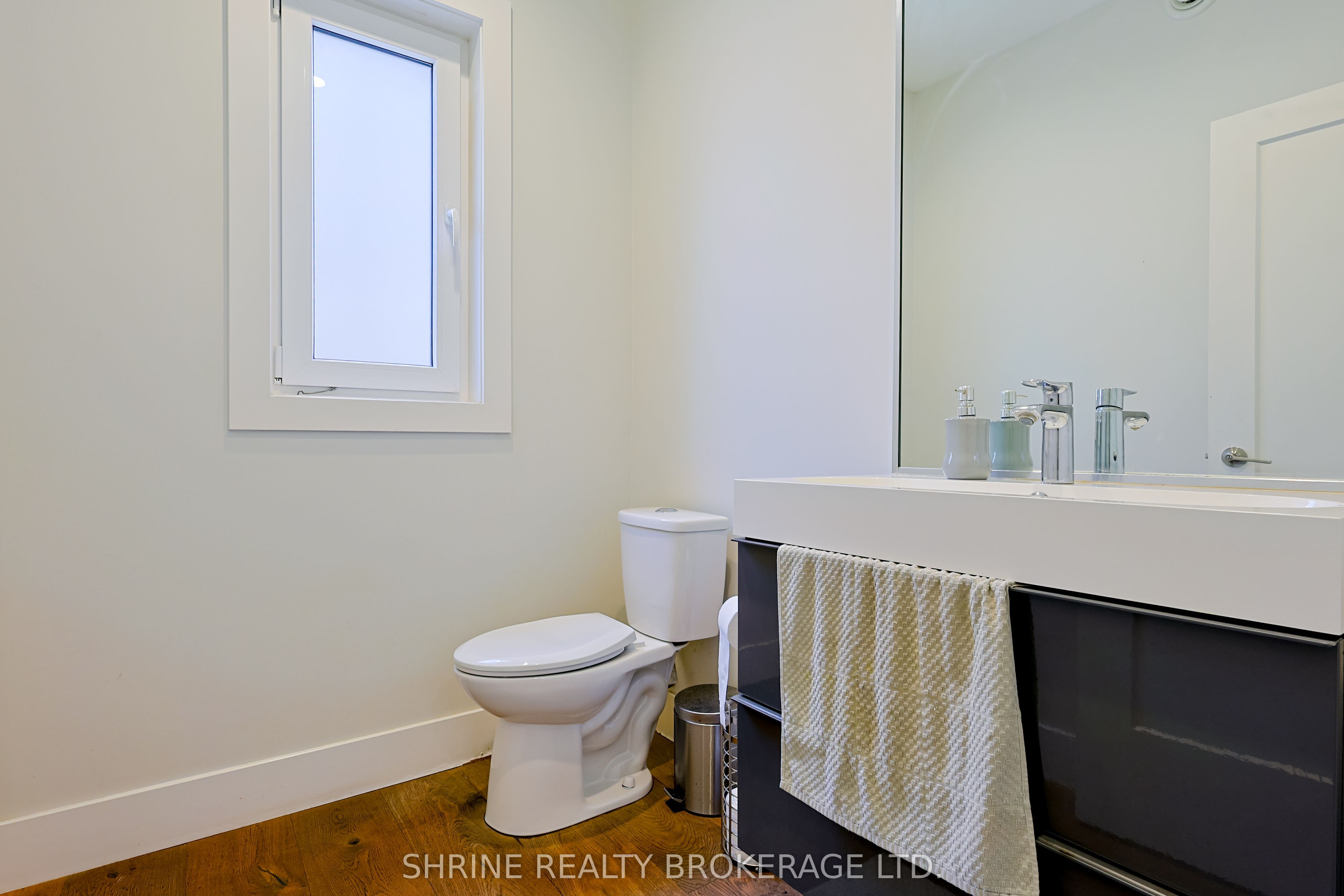 2170 Debra Drive Property Photo 12