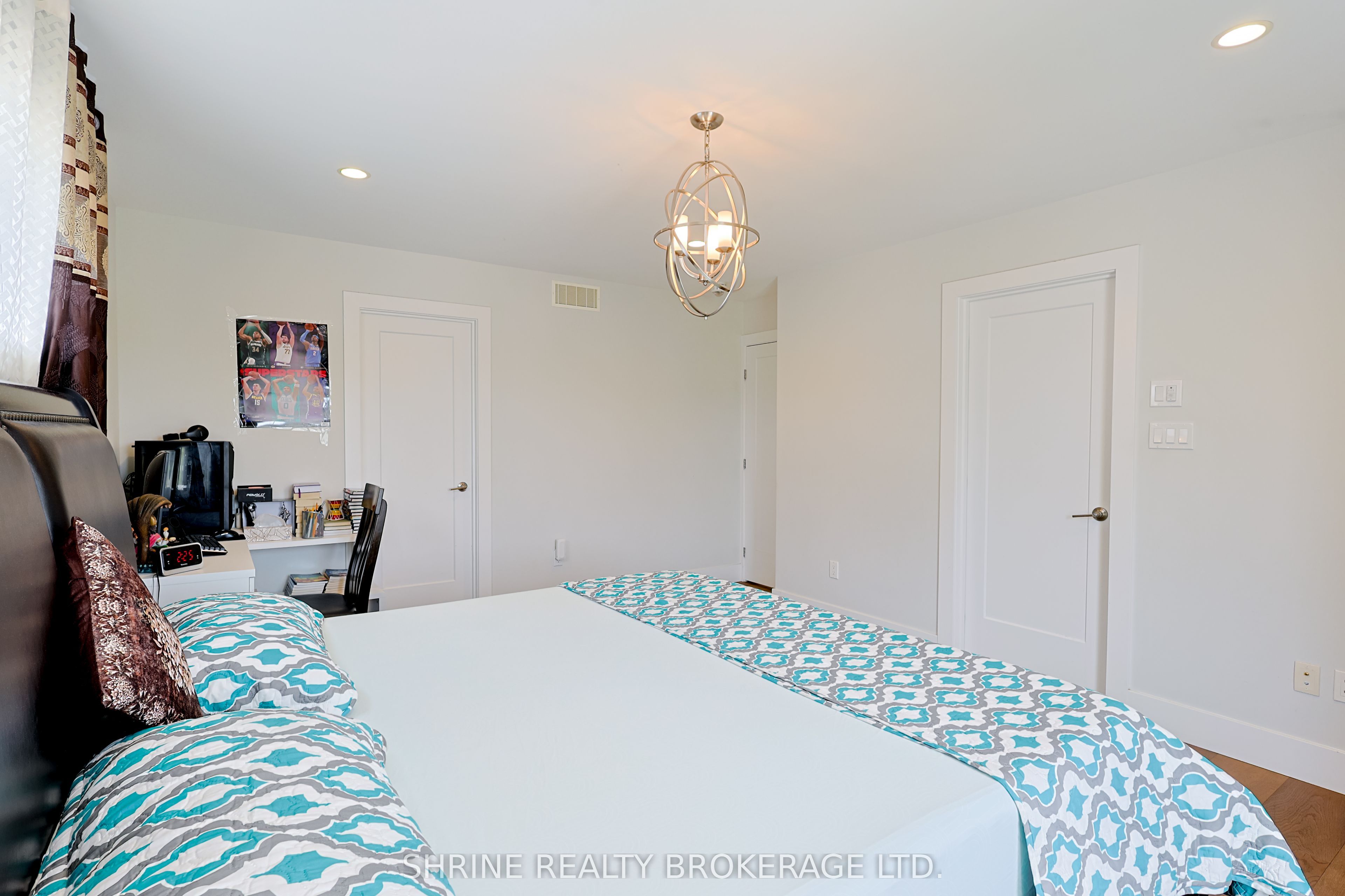 2170 Debra Drive Property Photo 26