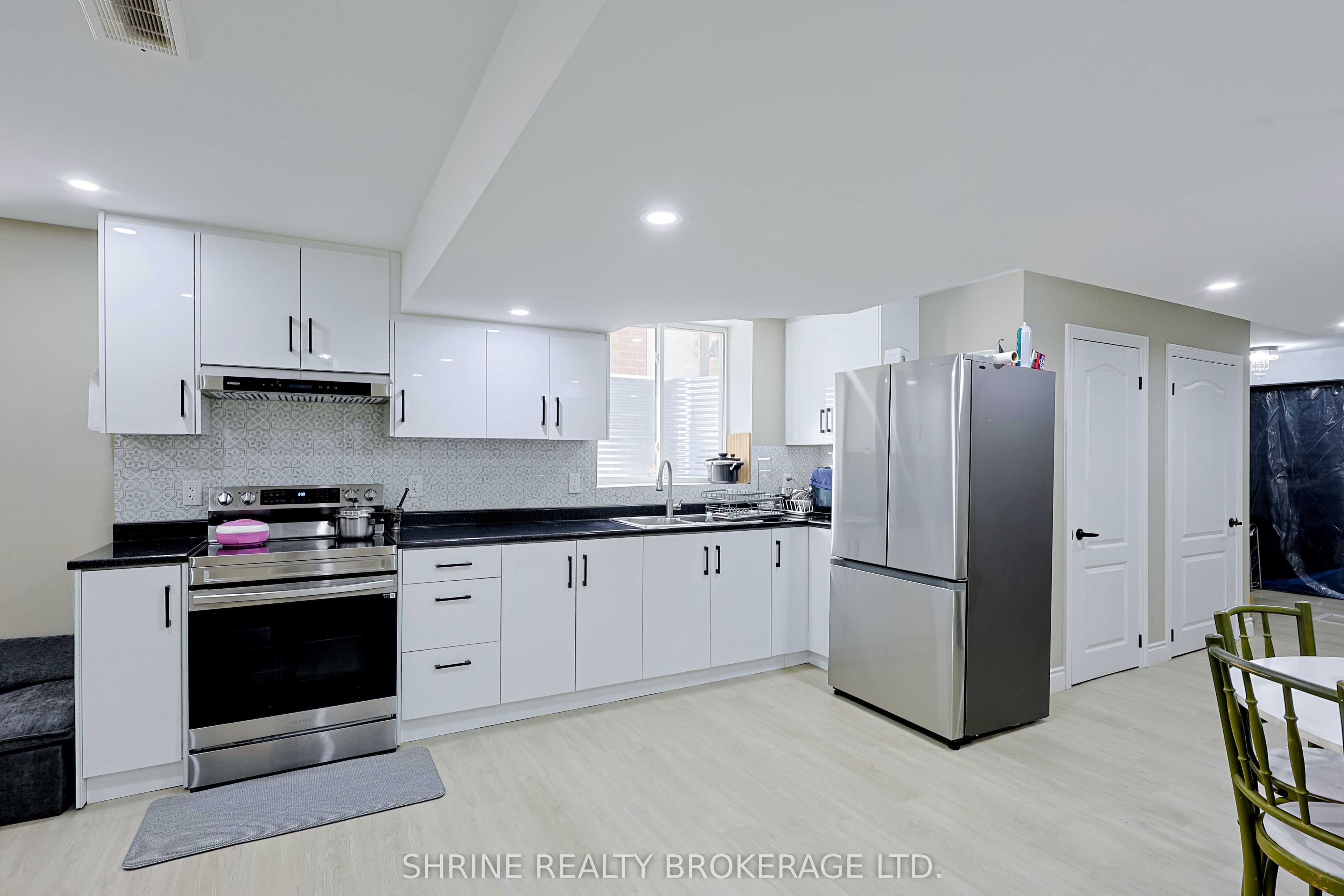 2170 Debra Drive Property Photo 35