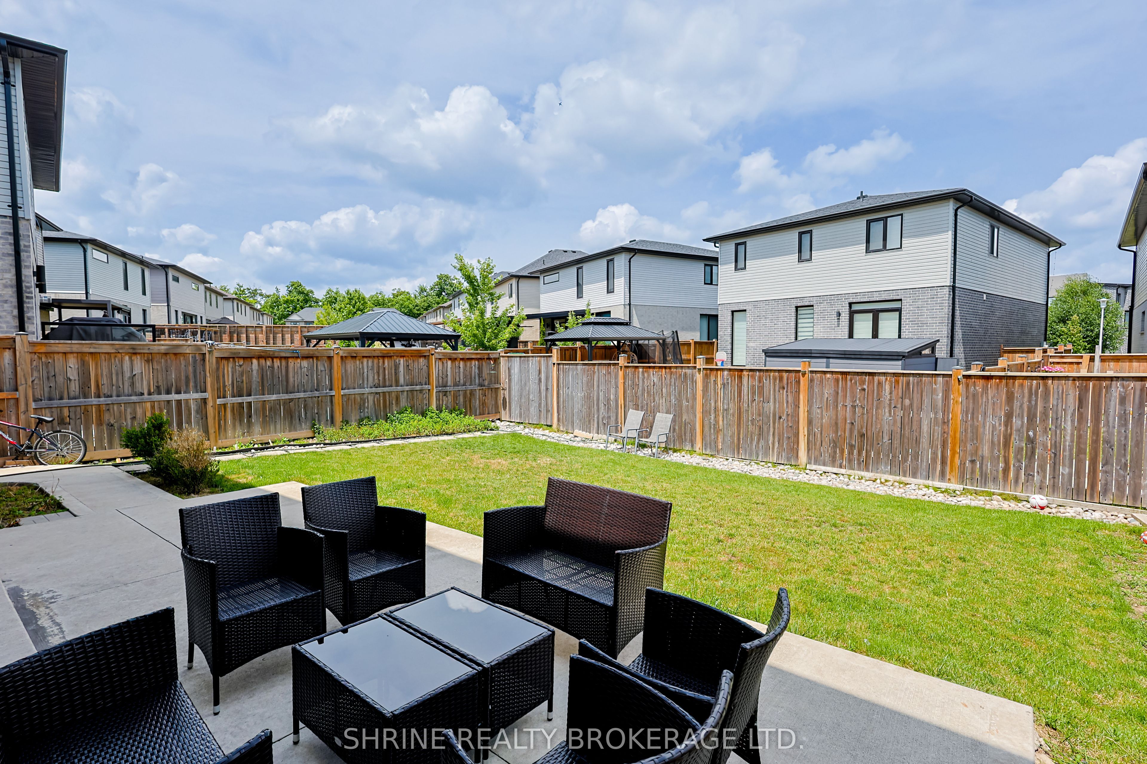 2170 Debra Drive Property Photo 43